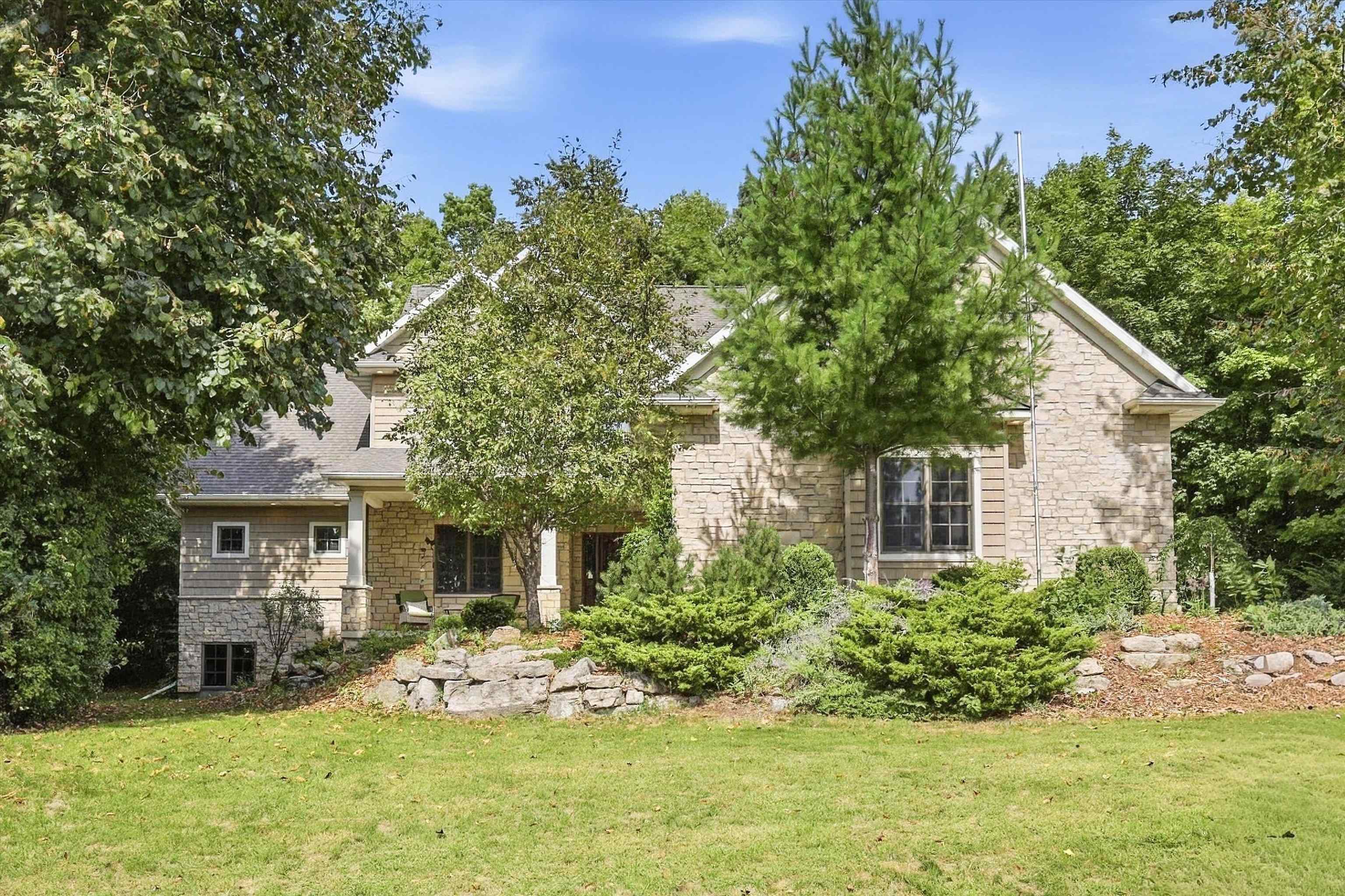 1387 Radcliff Road Property Photo 1