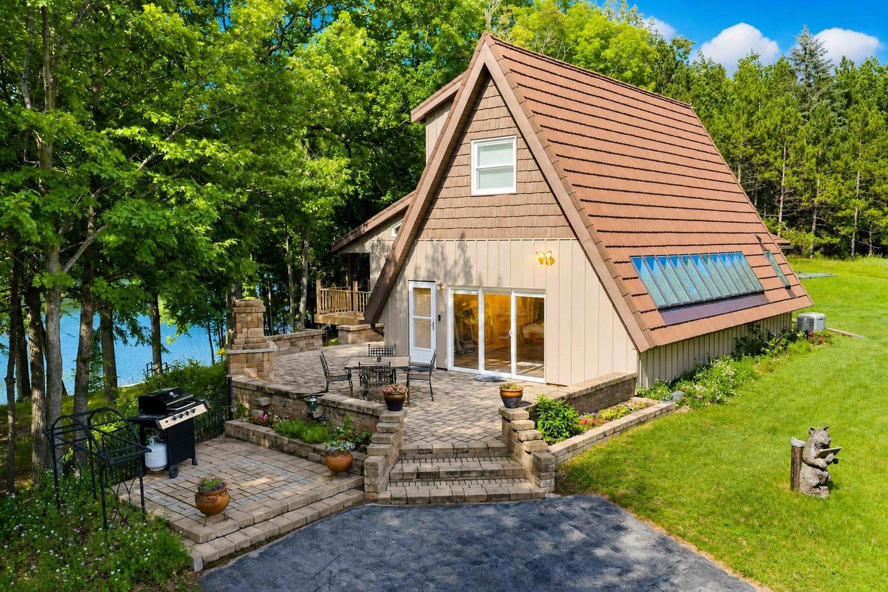 11100 Gandt Road Property Photo 1