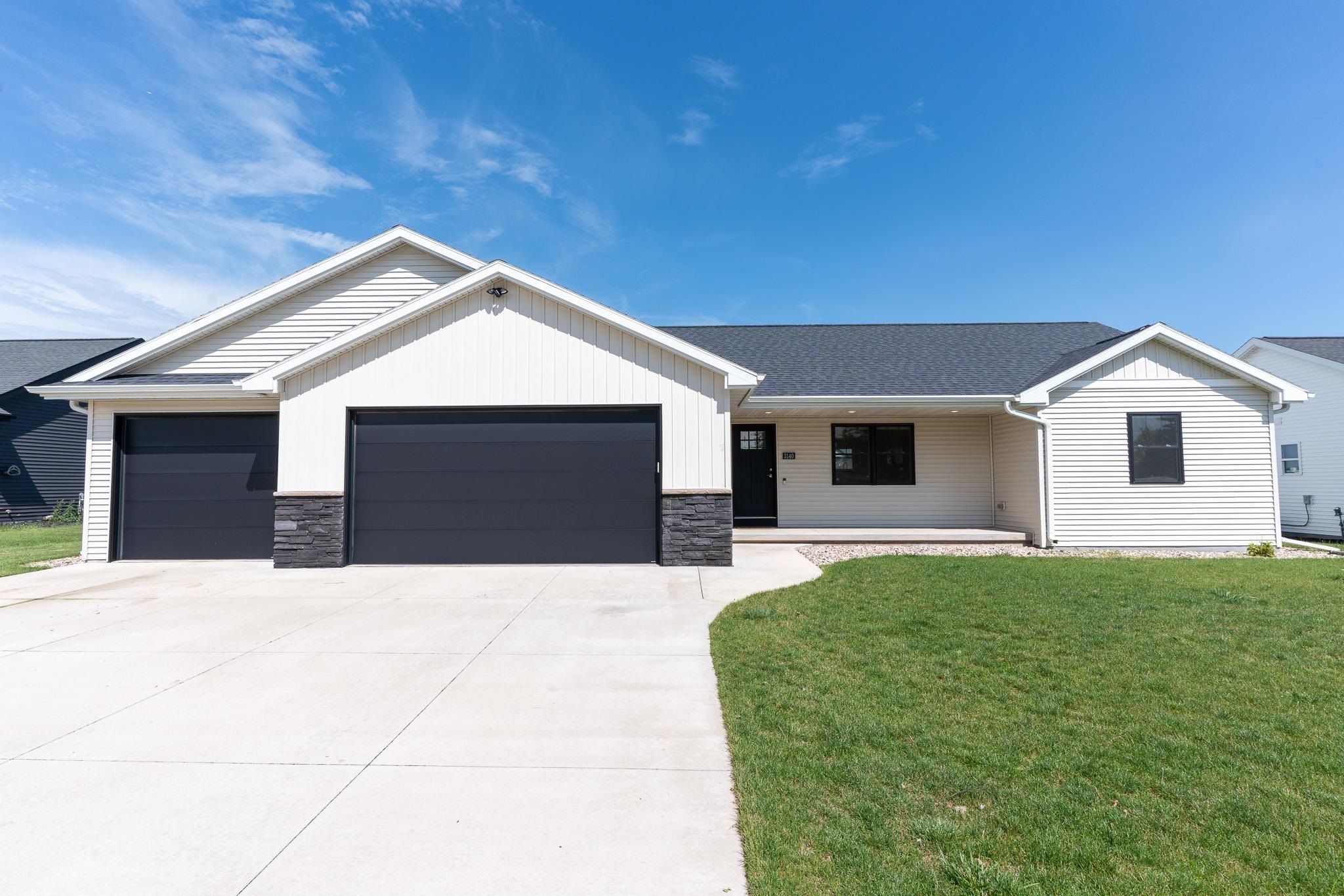 3140 Haas Road Property Photo 1