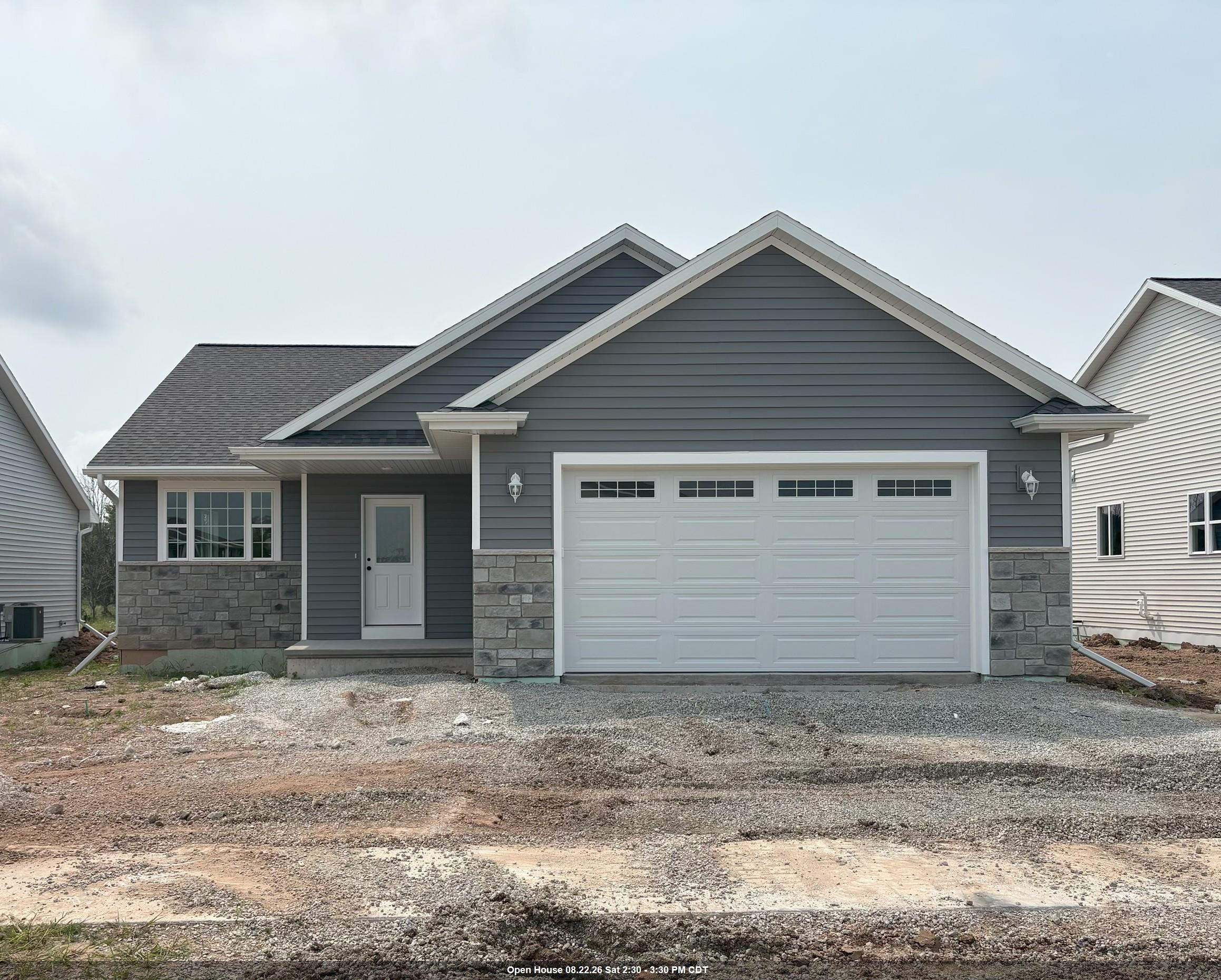 2207 Golden Gate Drive Property Photo 1