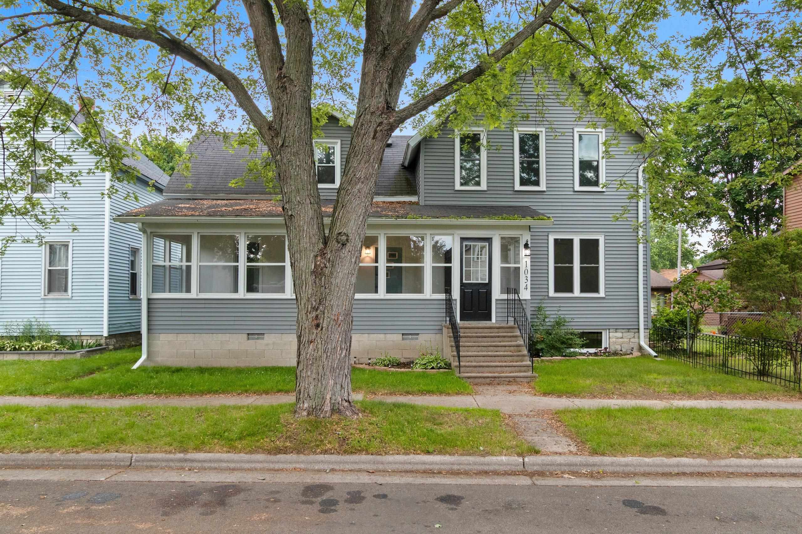 1034 Josephine Street Property Photo 1