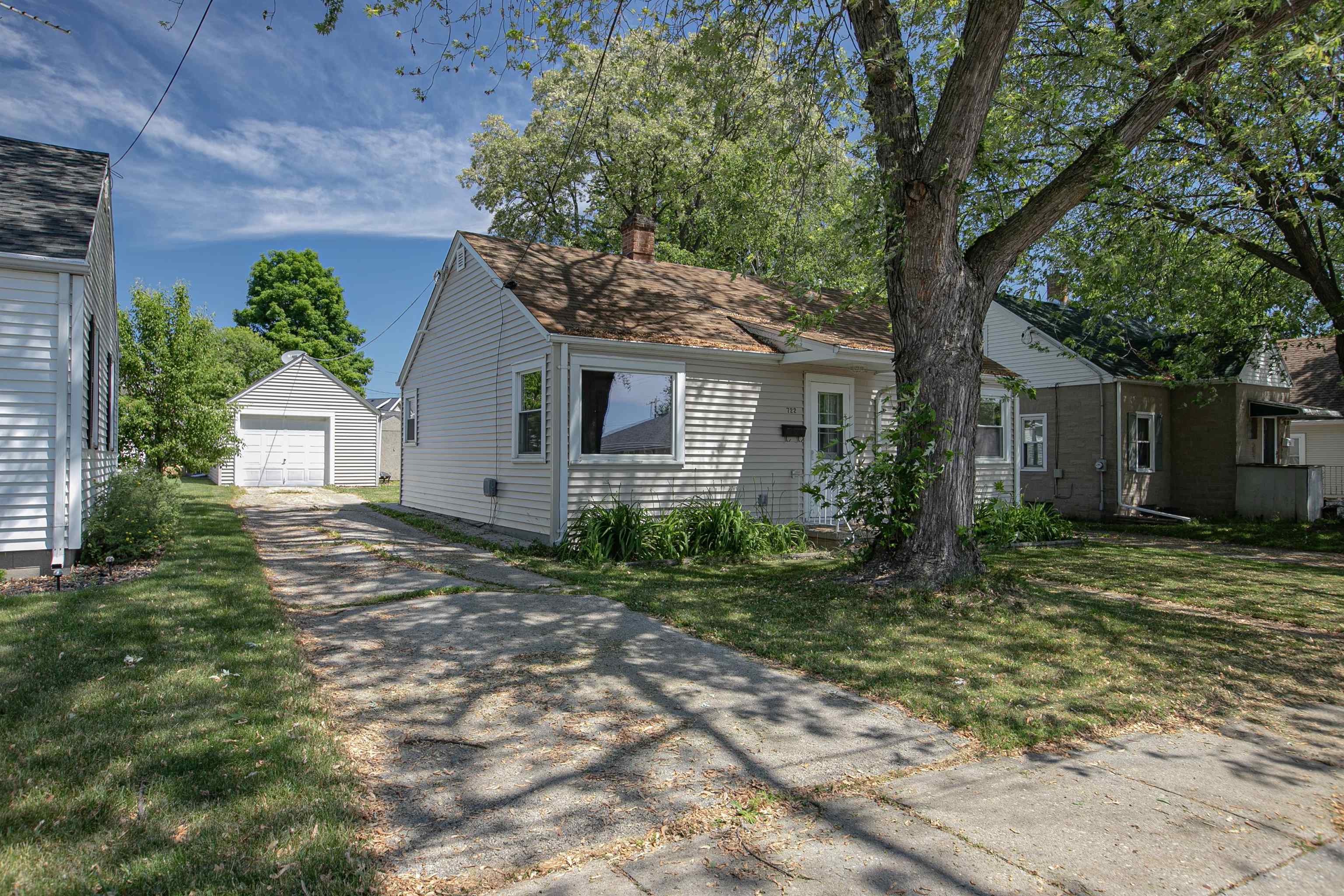 722 Roosevelt Street Property Photo 1