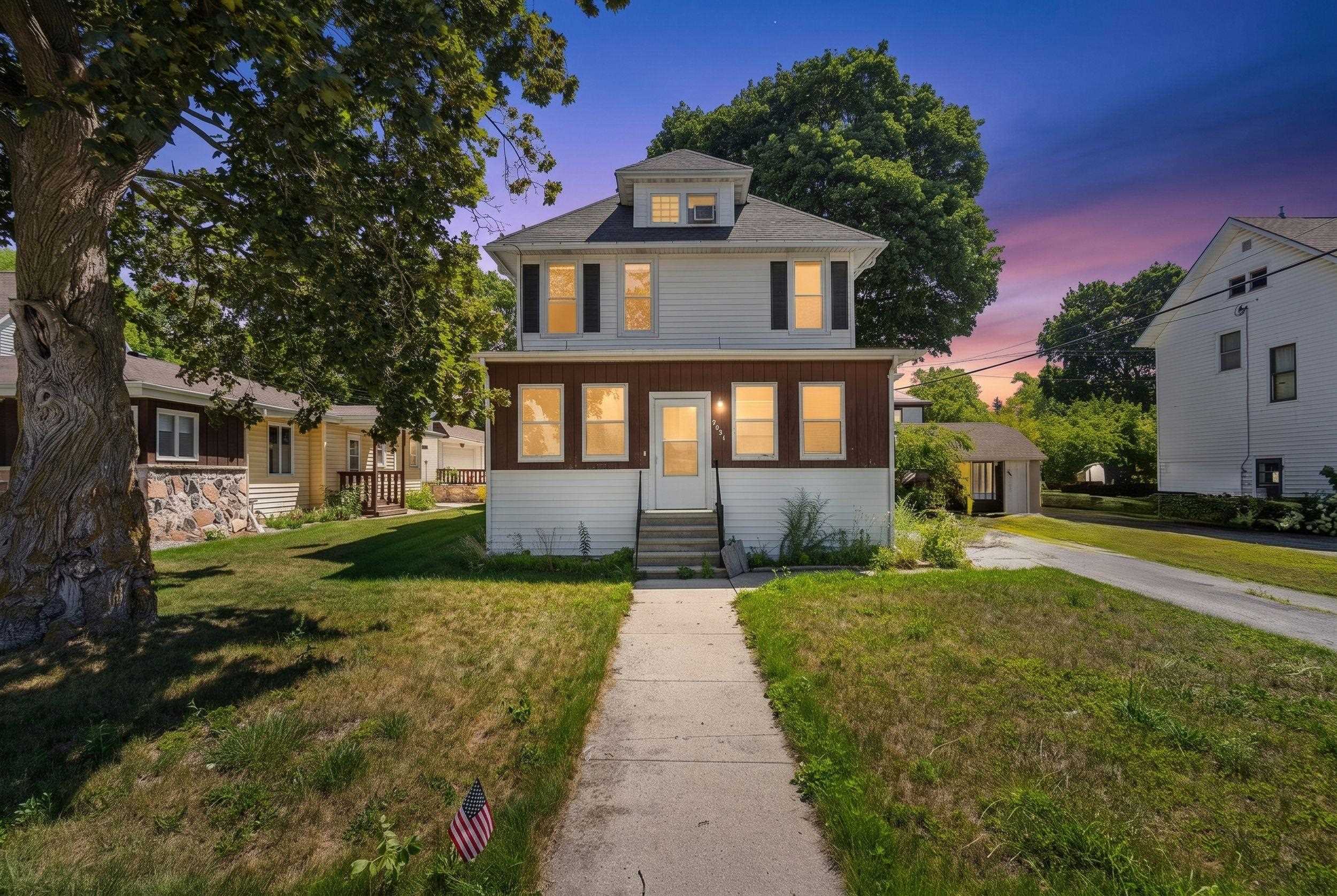 2034 Jefferson Street Property Photo 1