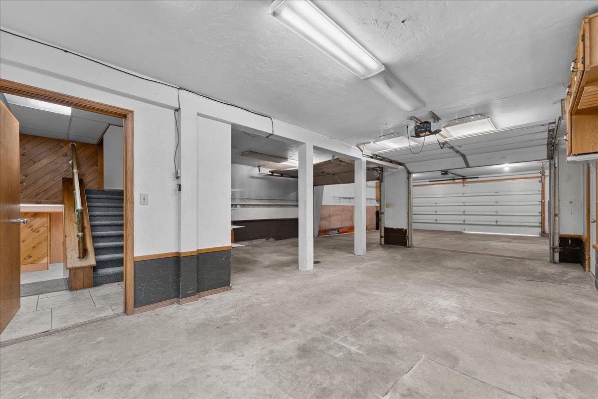 2596 Deckner Avenue Property Photo 12
