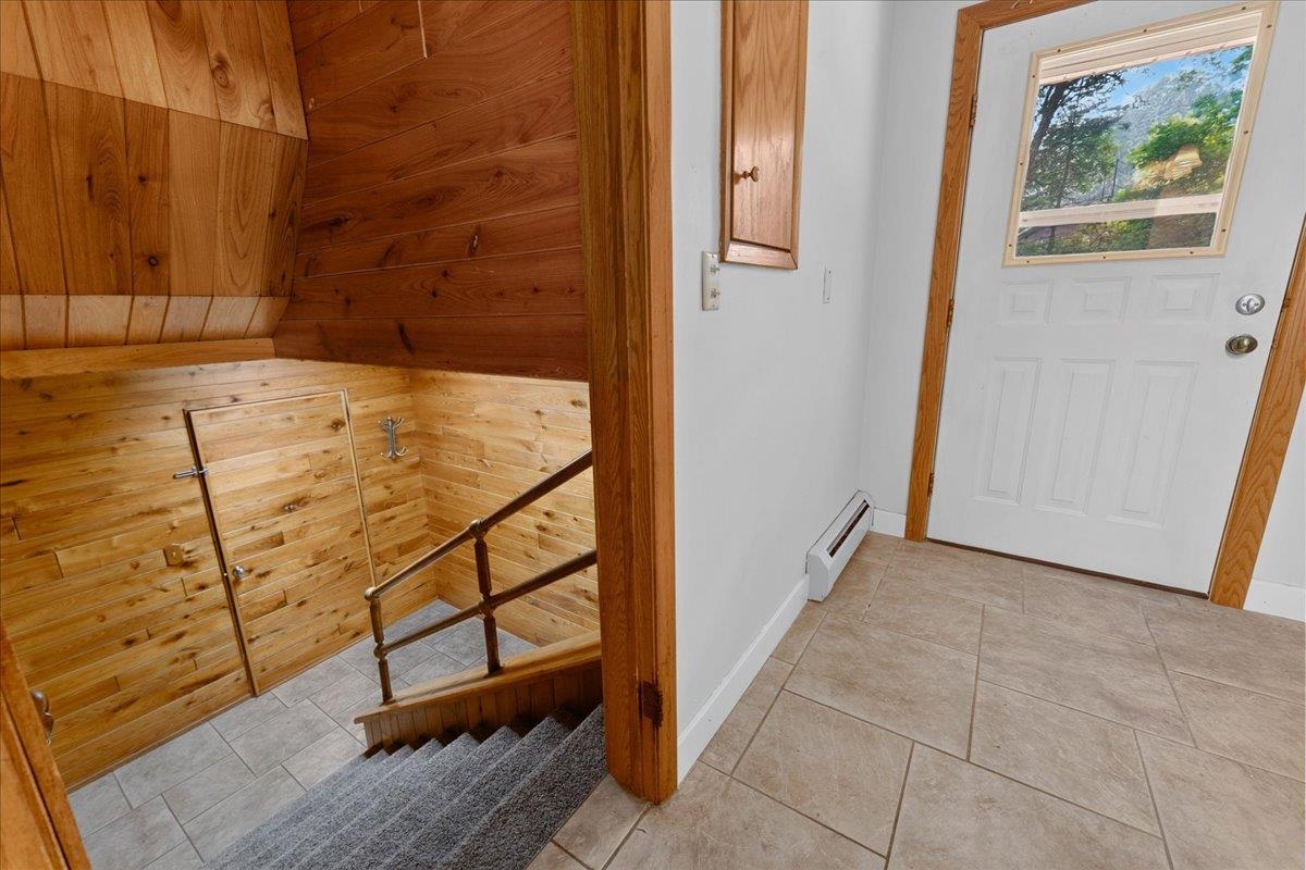 2596 Deckner Avenue Property Photo 28