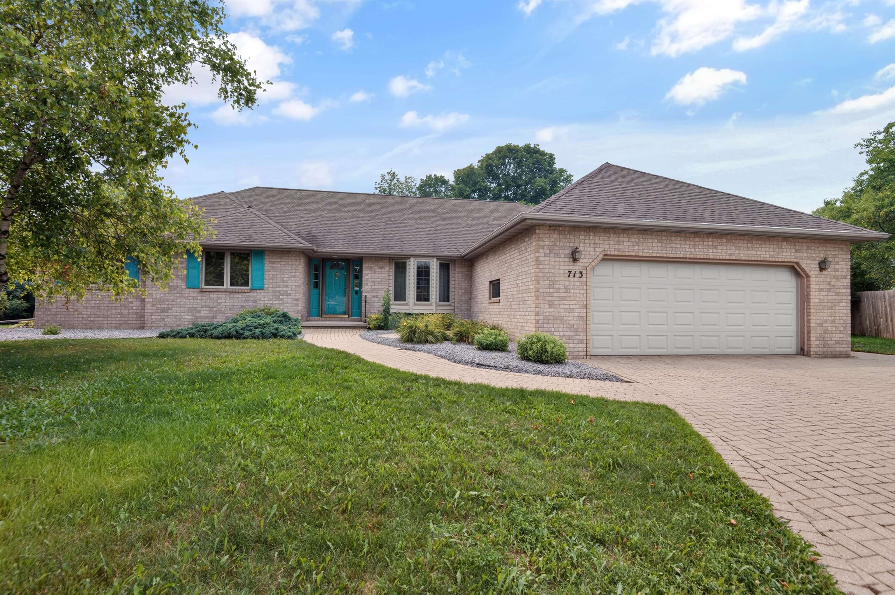 713 Canberry Court Property Photo 1