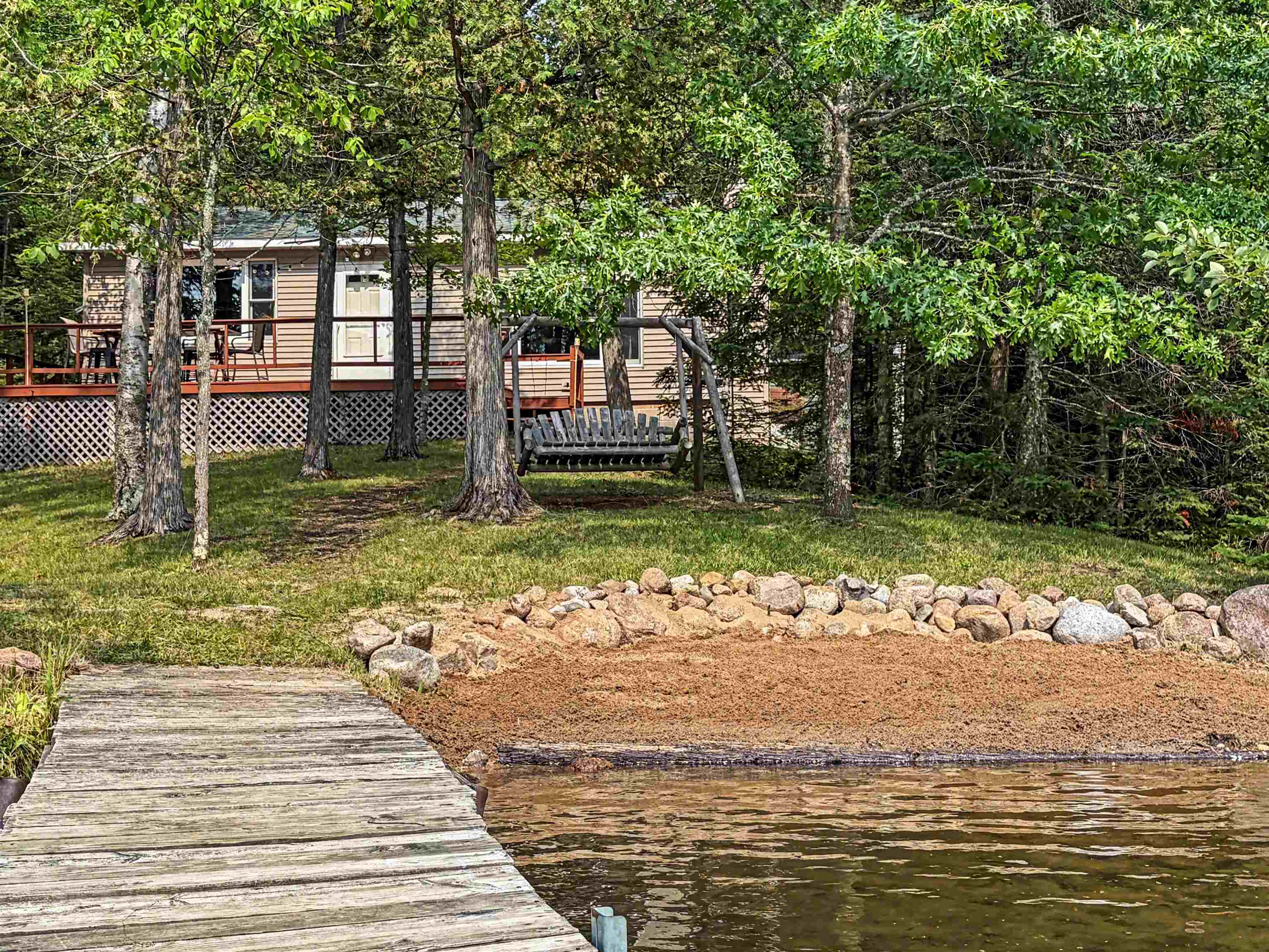 17725 Munger Lake Lane Property Photo 1