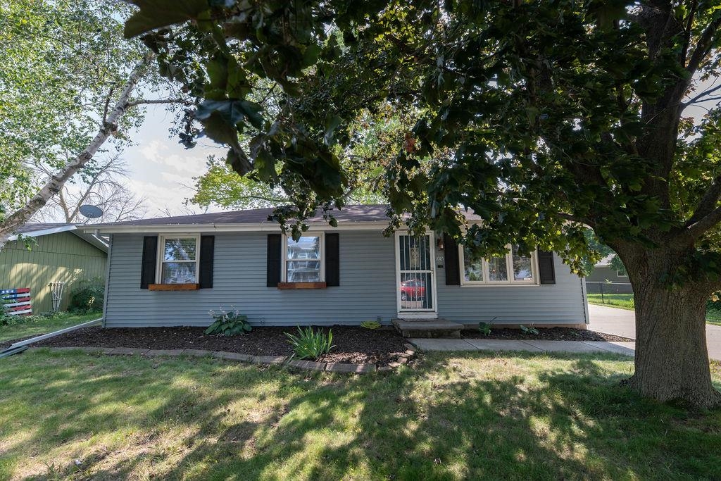 1085 CUMBERLAND Trail Property Photo 1