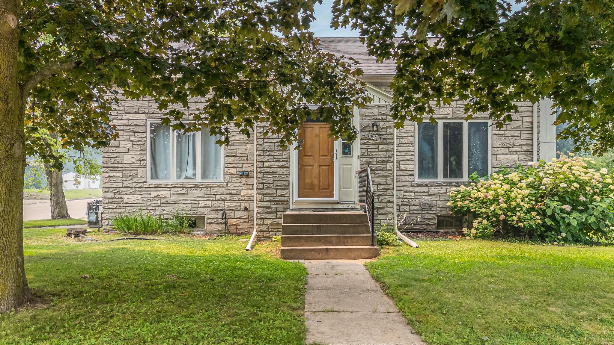 1517 Division Street Property Photo 1