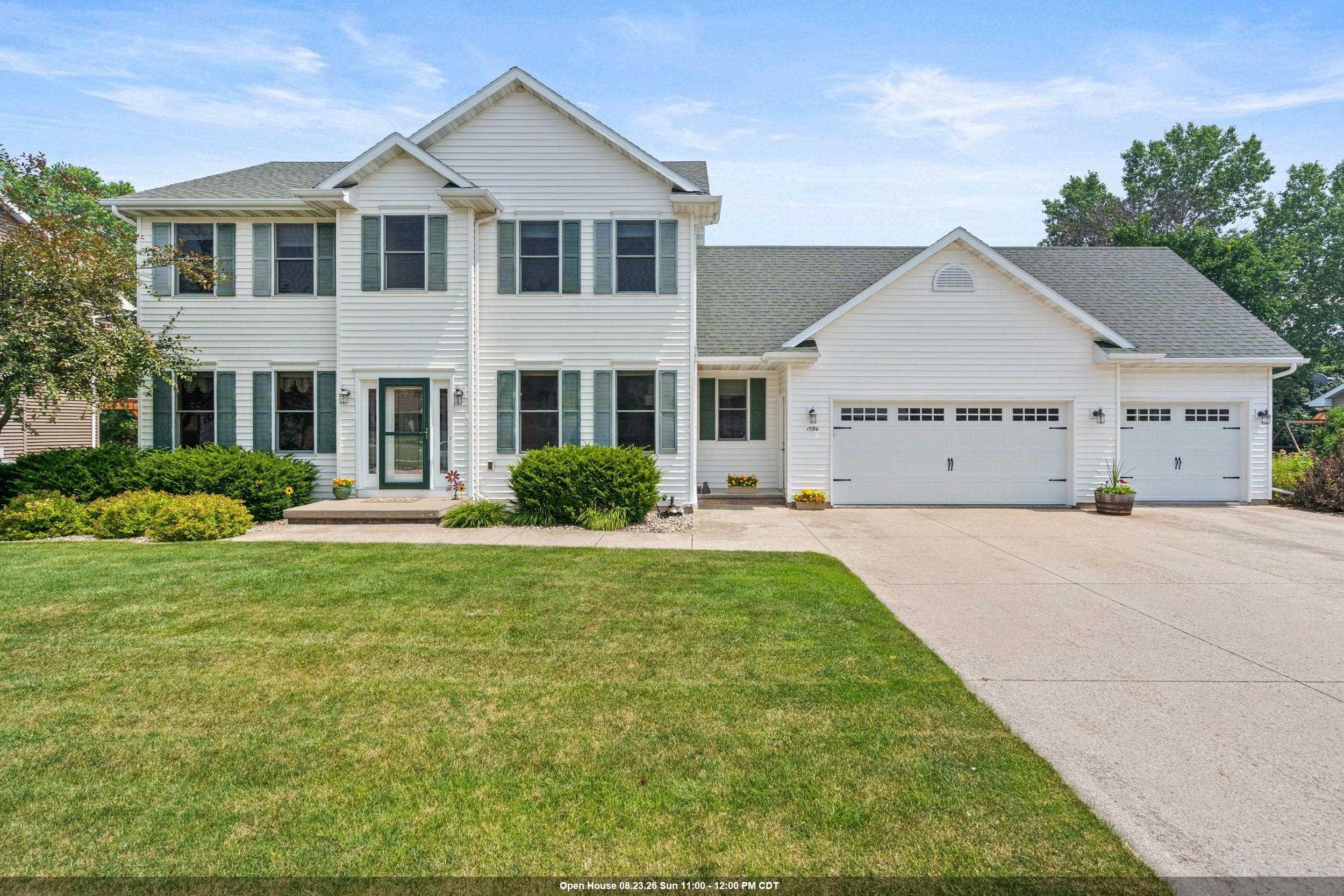 1594 LONE OAK Drive