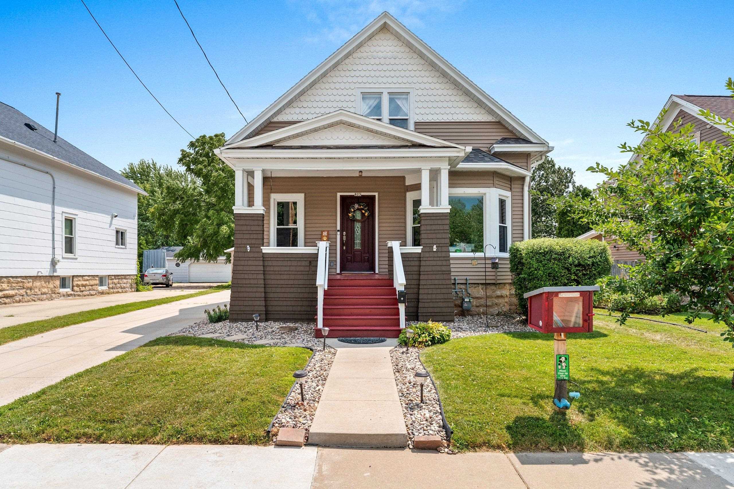 823 W 4th Avenue Property Photo 1