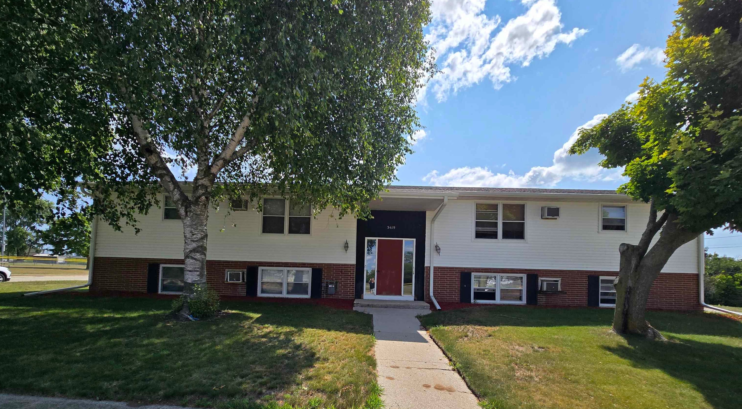 3419 Sayer Avenue Property Photo 1