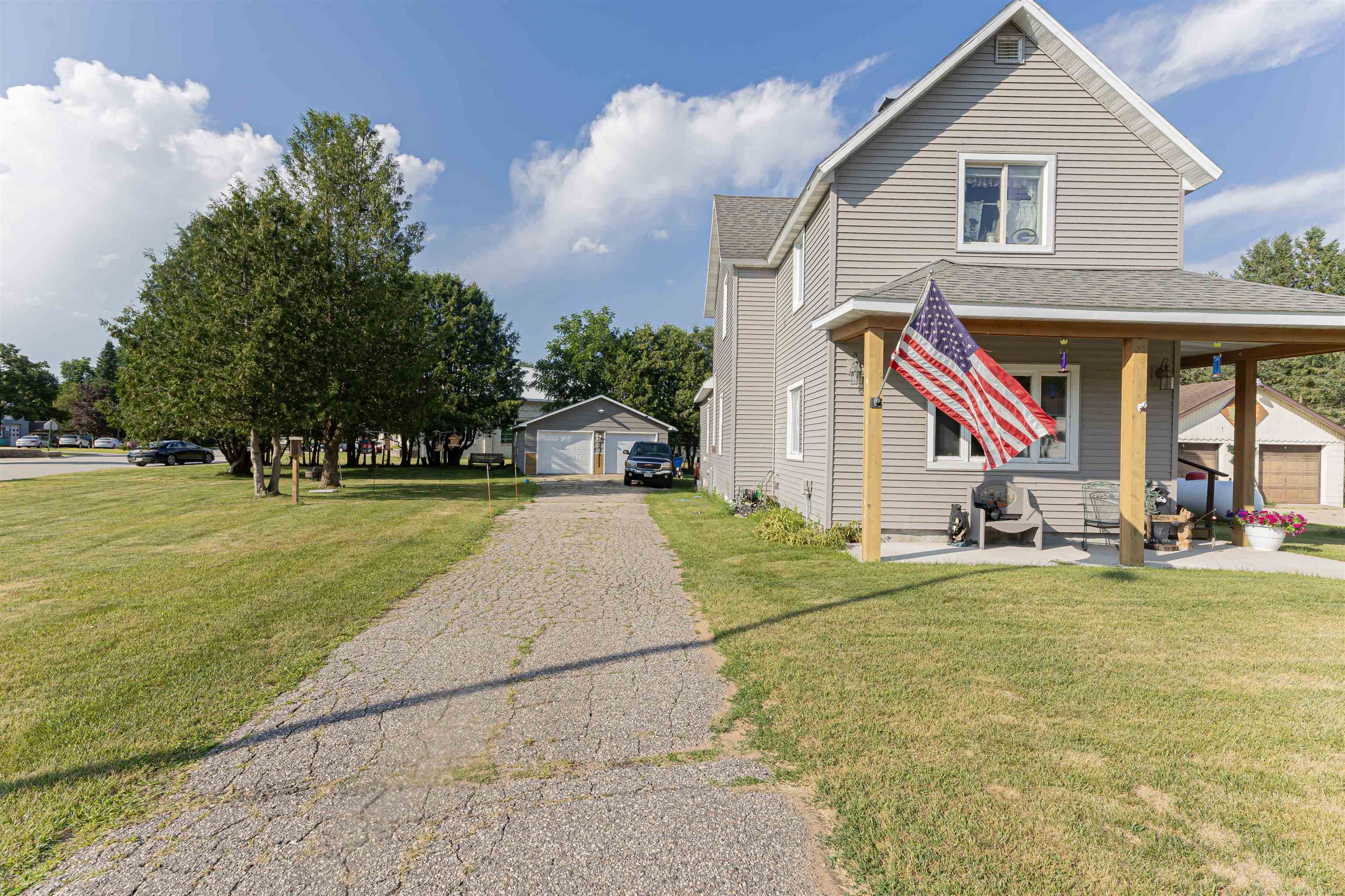 650 Schabow Street Property Photo 1