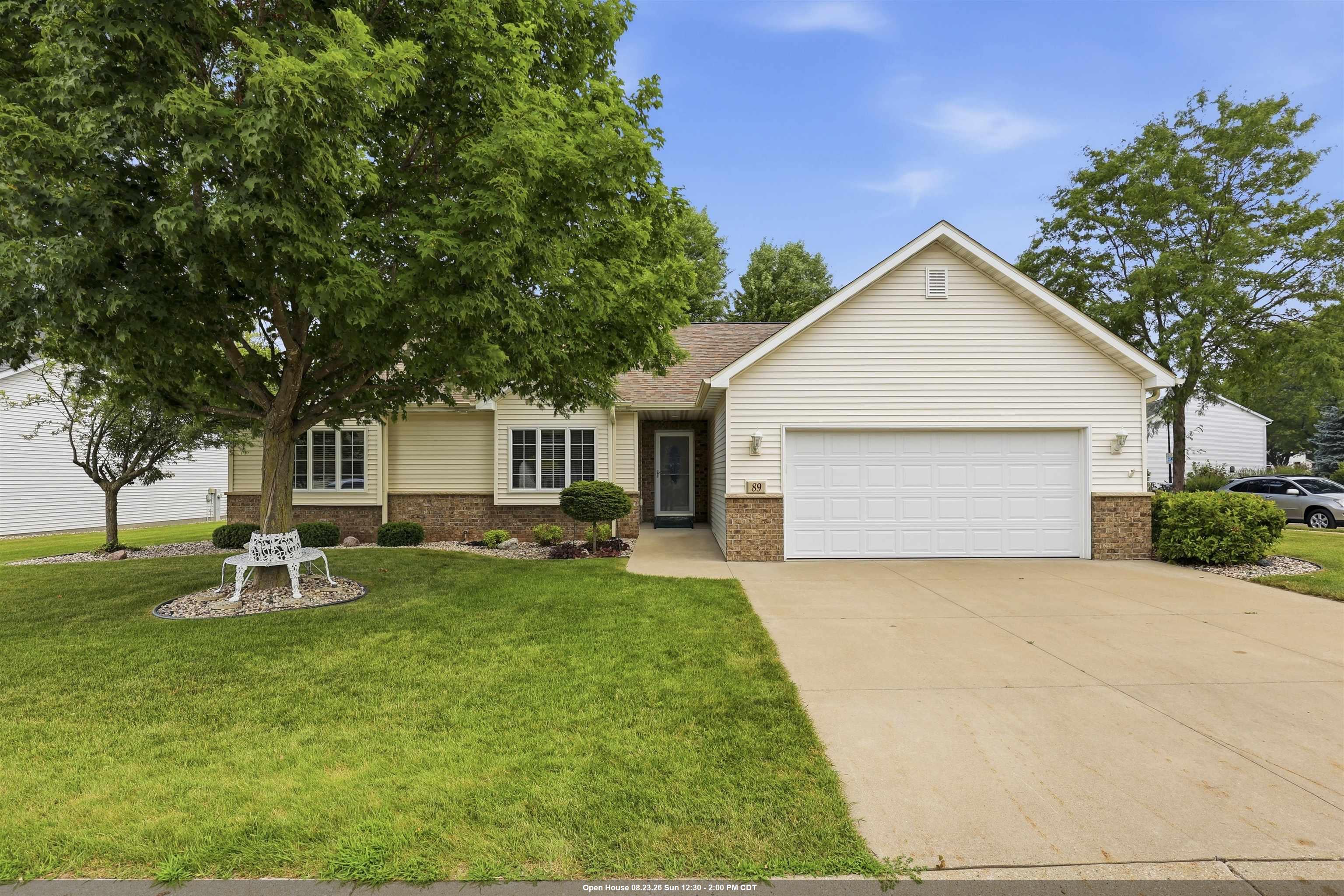 89 Penbrook Circle Property Photo 1