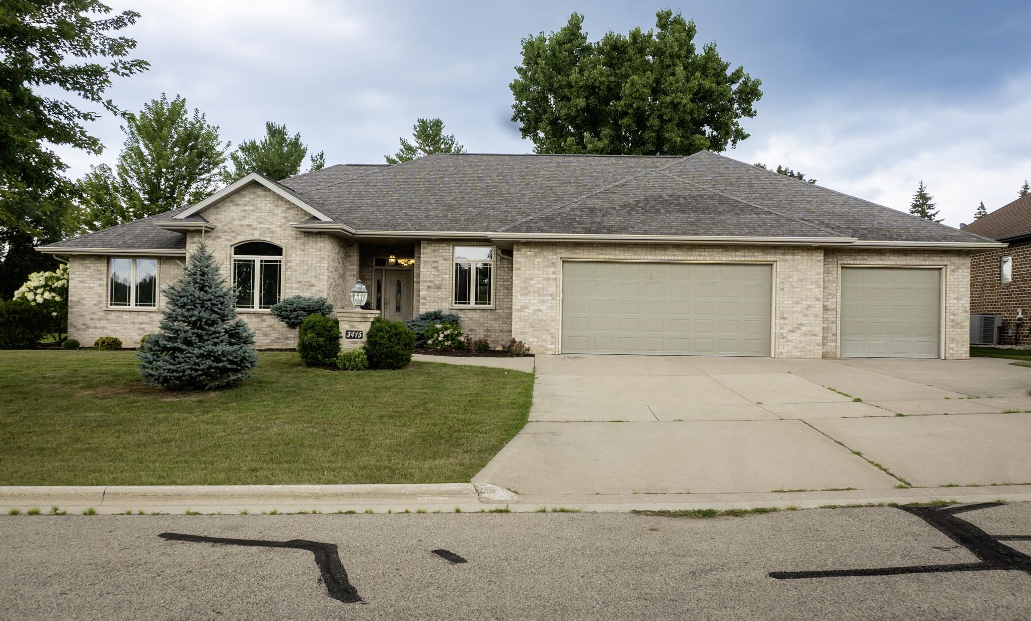 3415 Schubert Place Property Photo 1