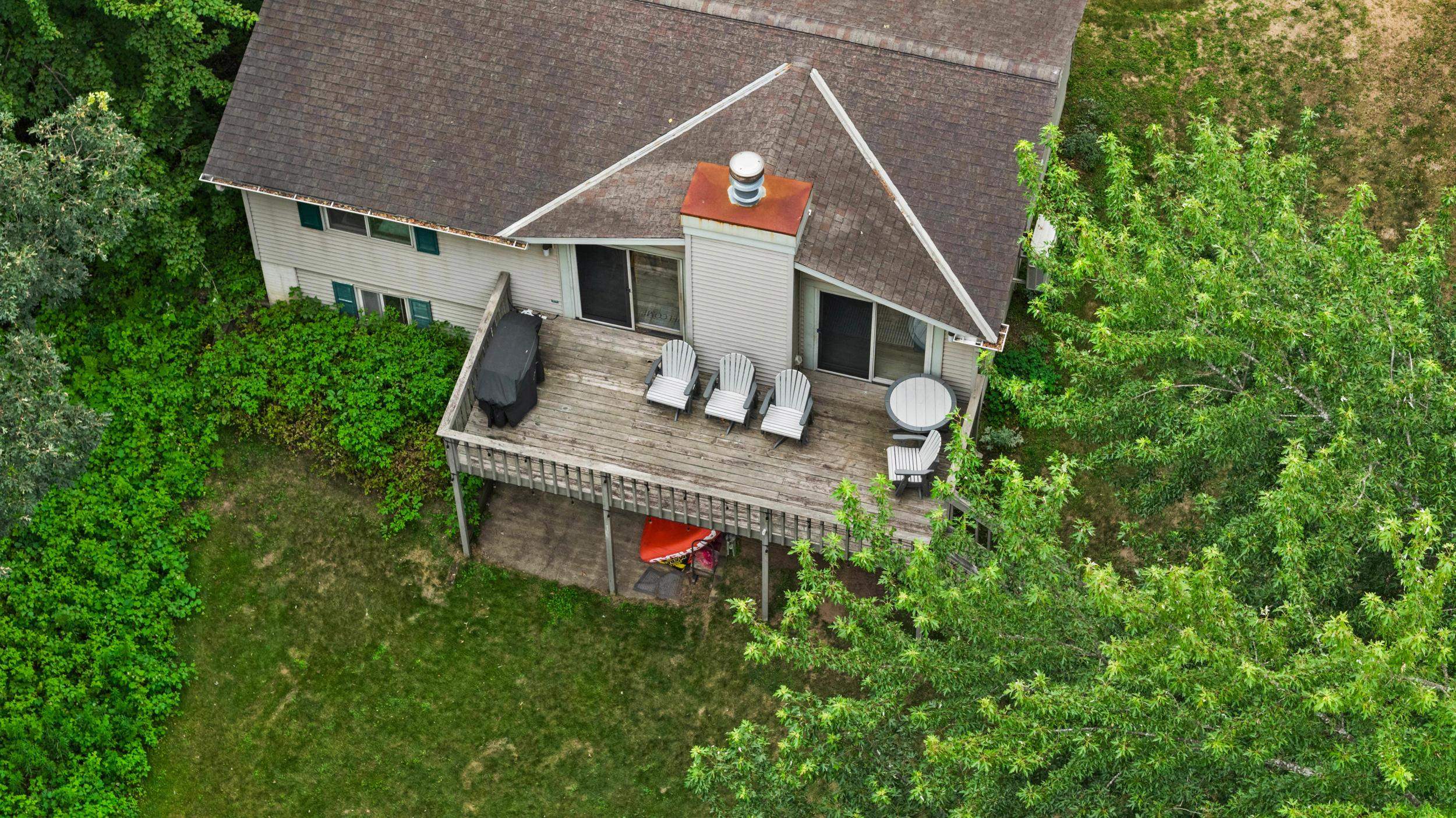 N1581 Spring Glen Road Property Photo 1