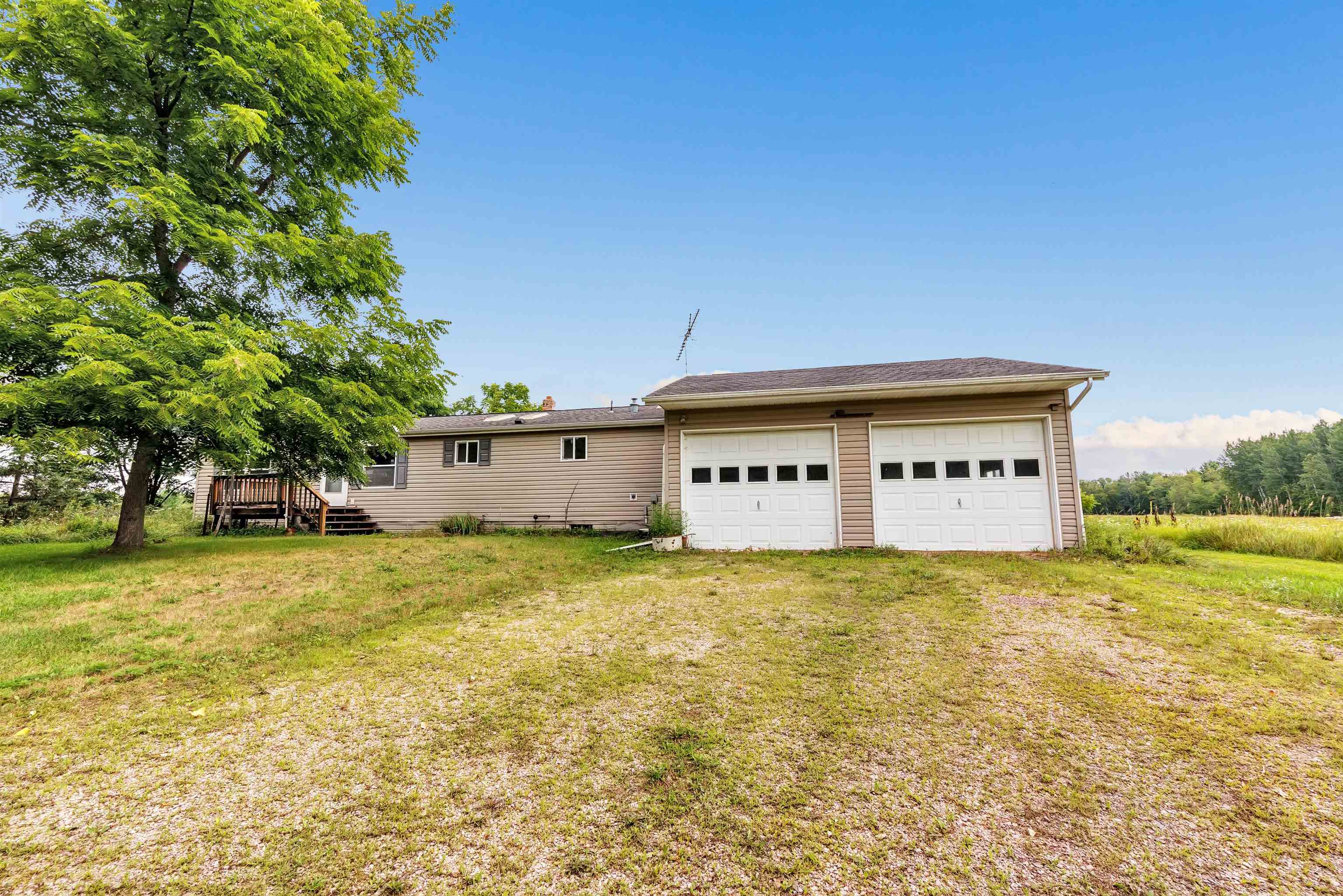 9034 County Road I Property Photo 1