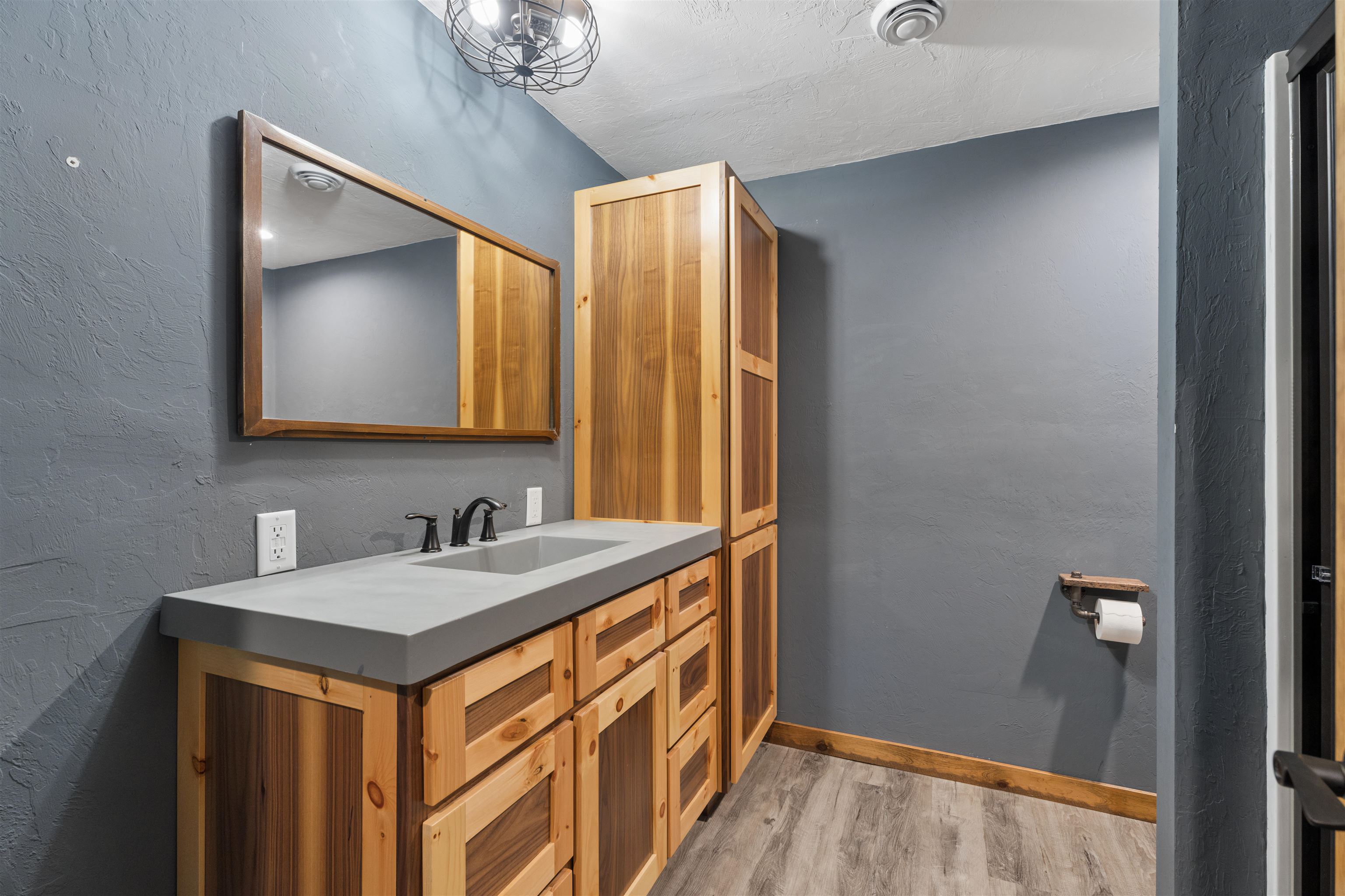 183 Rease Street Property Photo 31