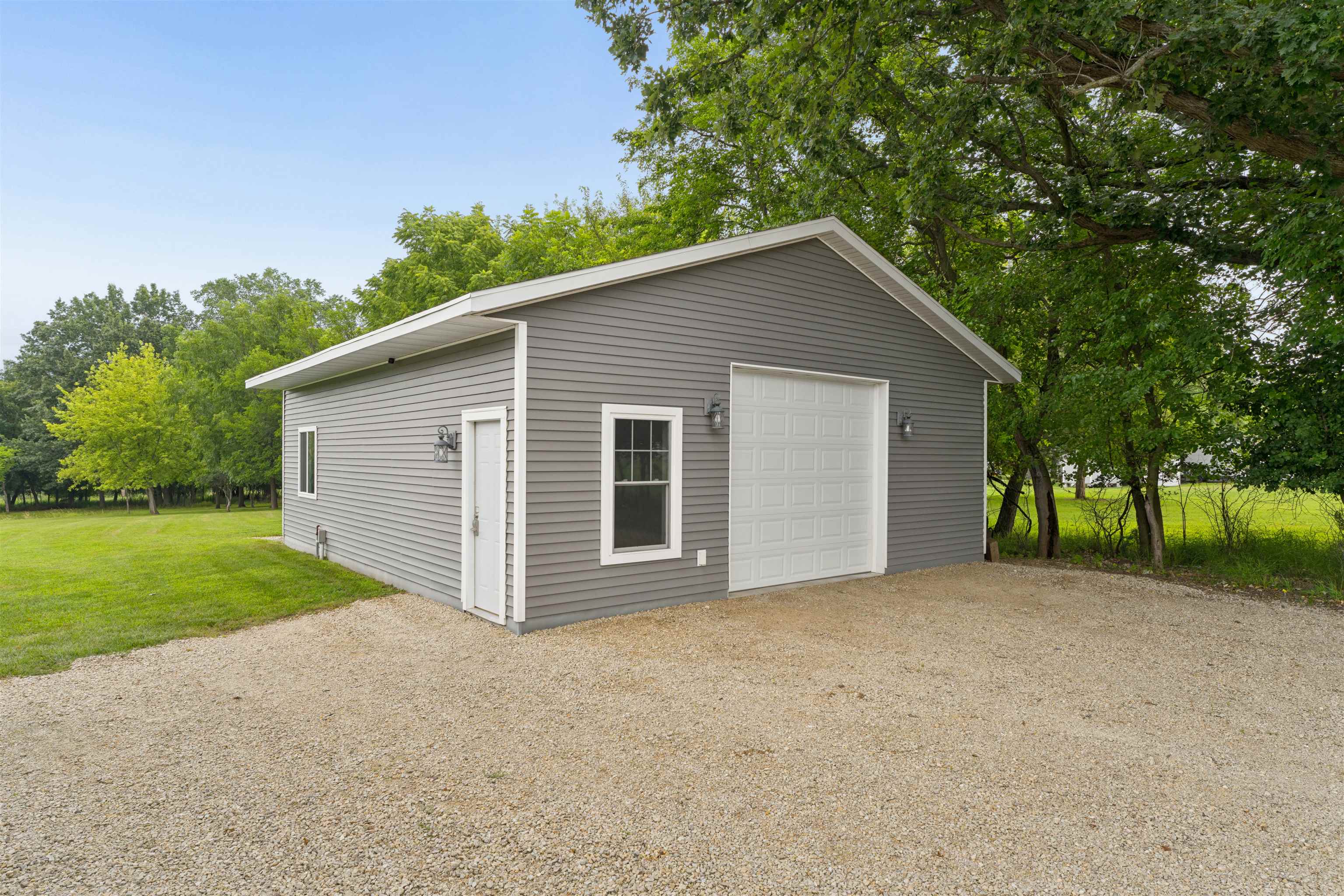 183 Rease Street Property Photo 45