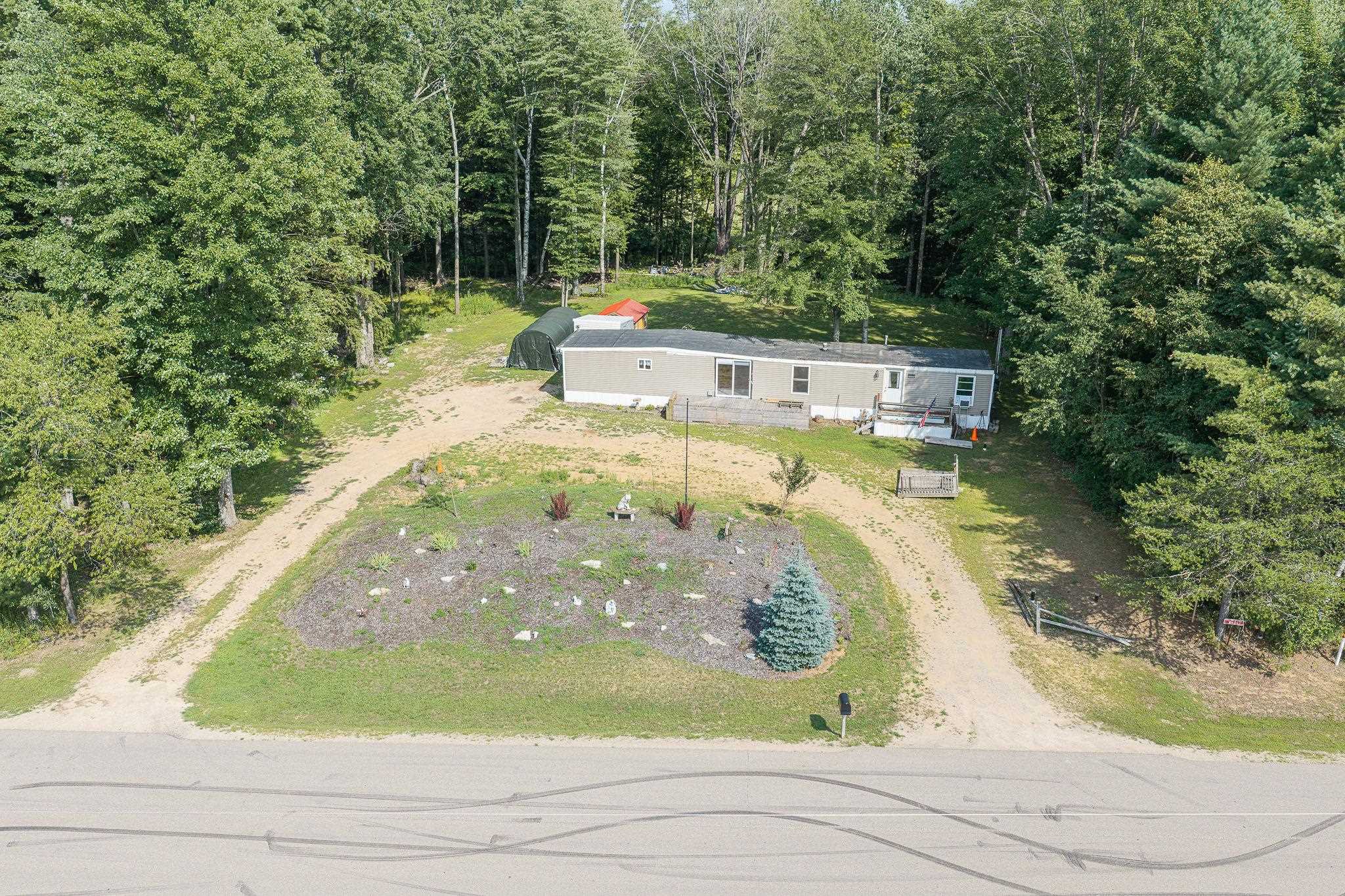 8934 GOLF COURSE Road