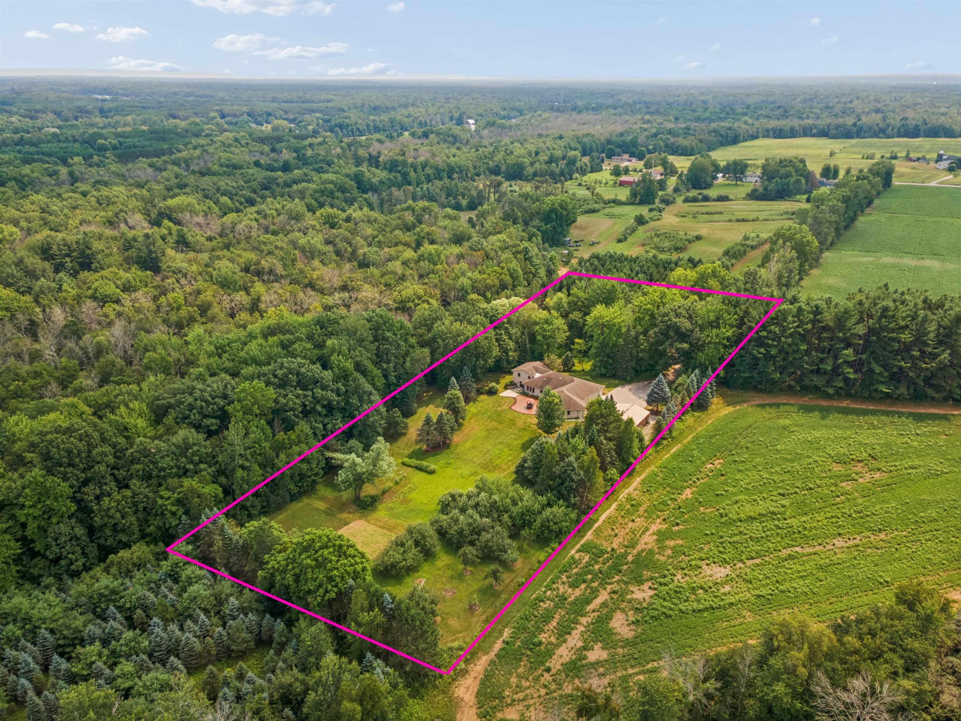 7150 S Chase Road Property Photo 1