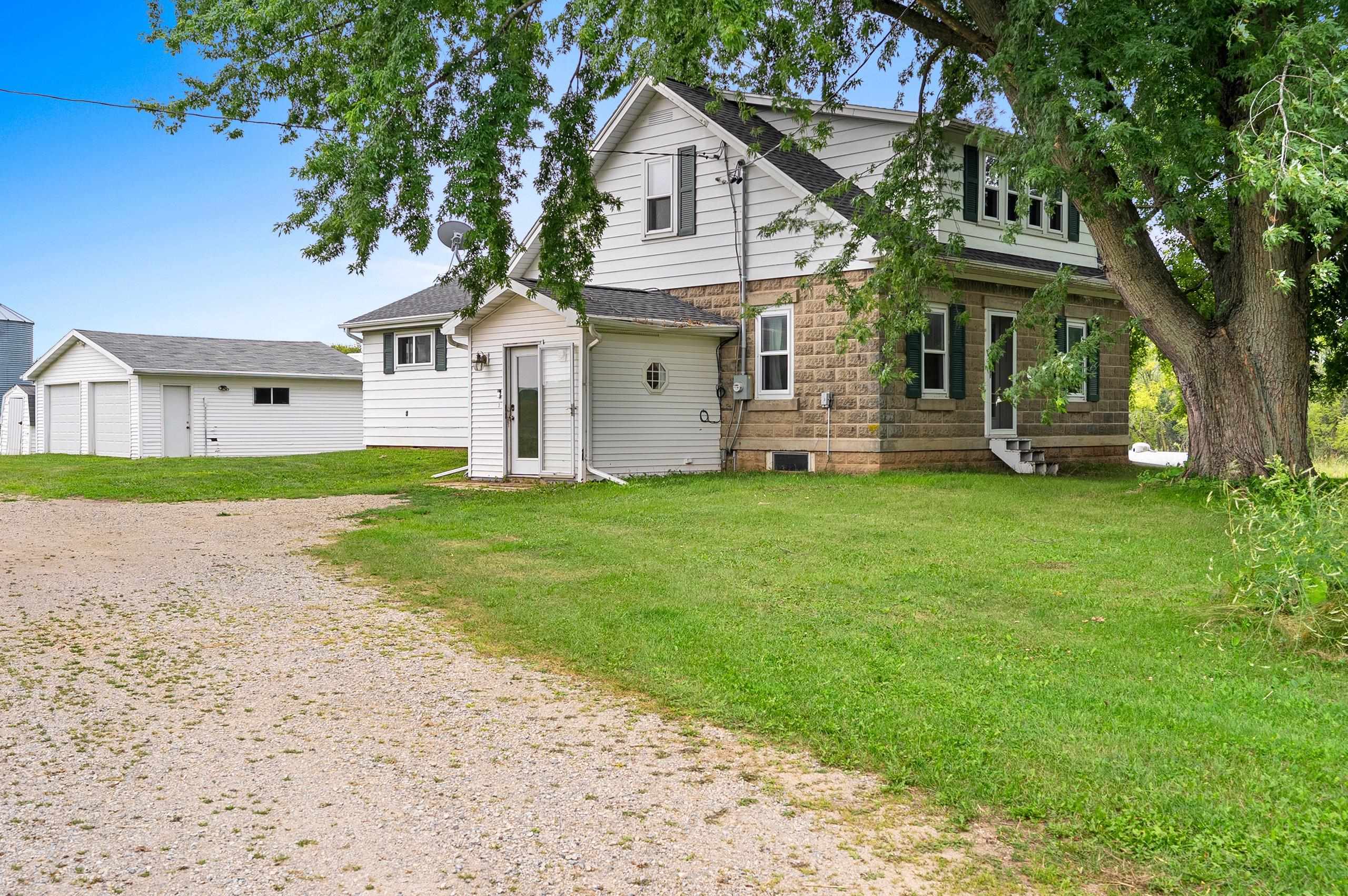 W10057 Baler Road Property Photo 1
