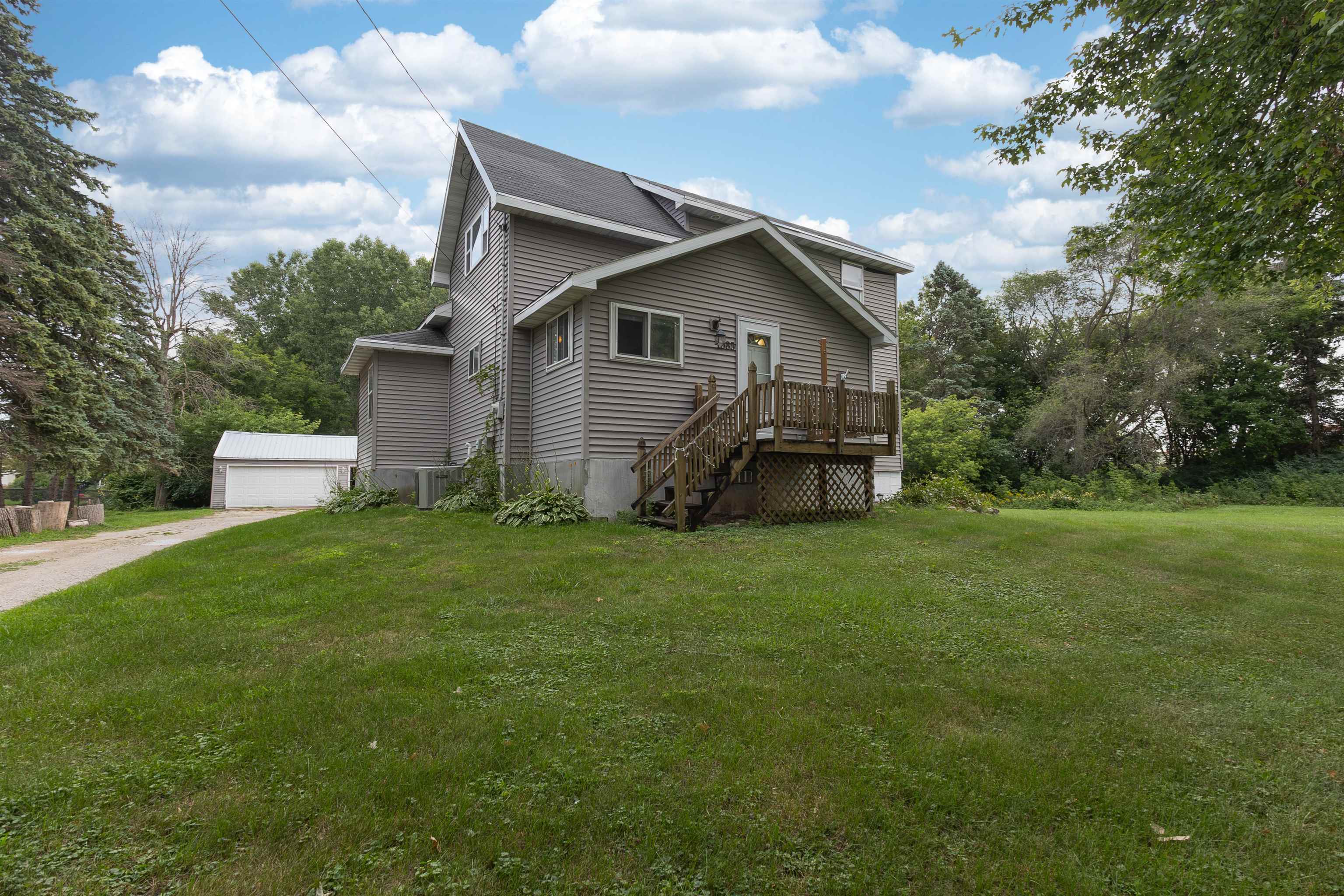 1585 Cold Spring Road Property Photo 1