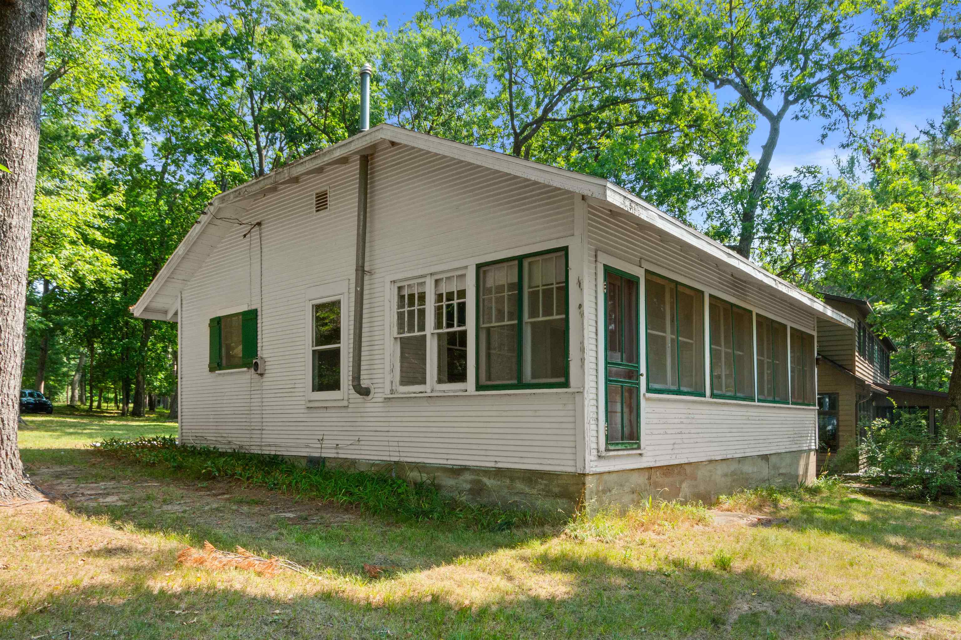 W5515 Hillcrest Boulevard Property Photo 1