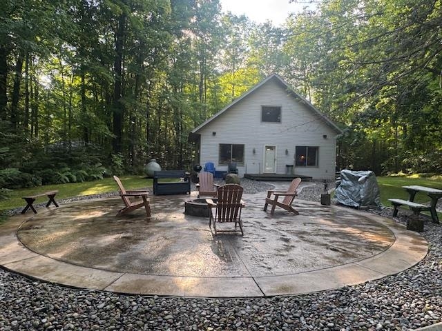 18486 Valley View Road Property Photo 1