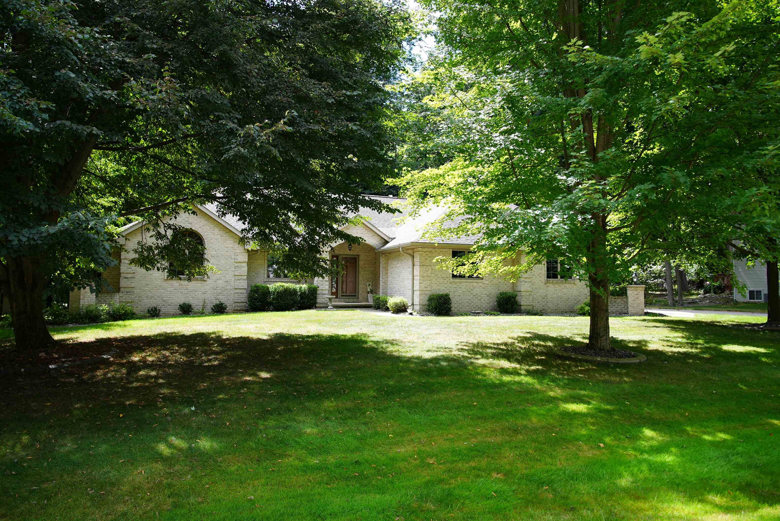 2077 Cormorant Lane Property Photo 1