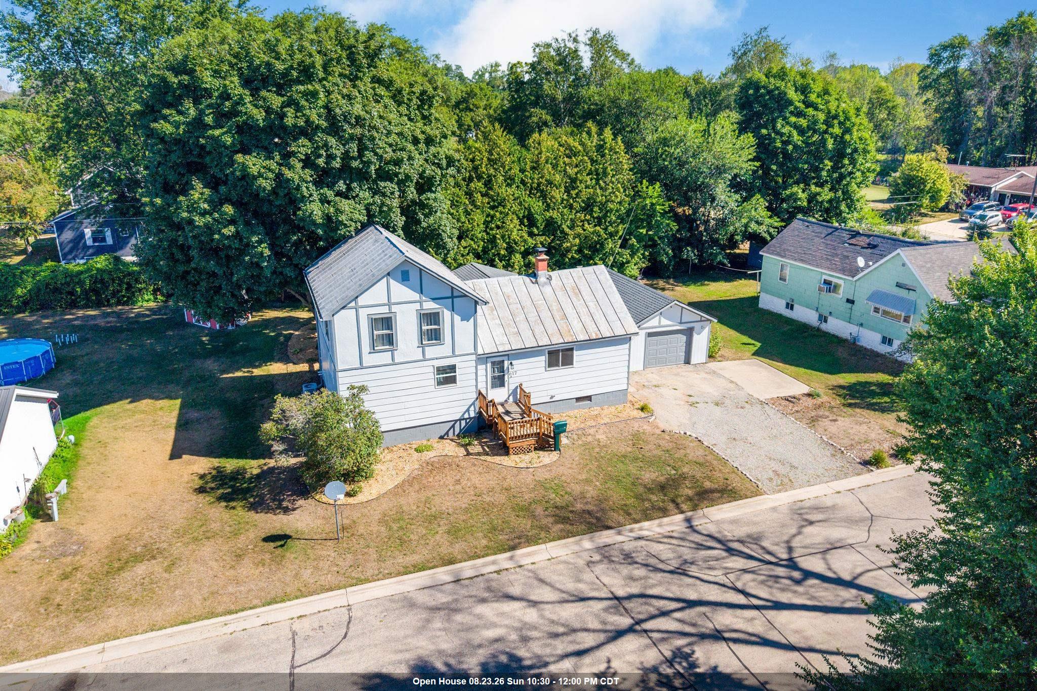 617 4th Street Property Photo 1
