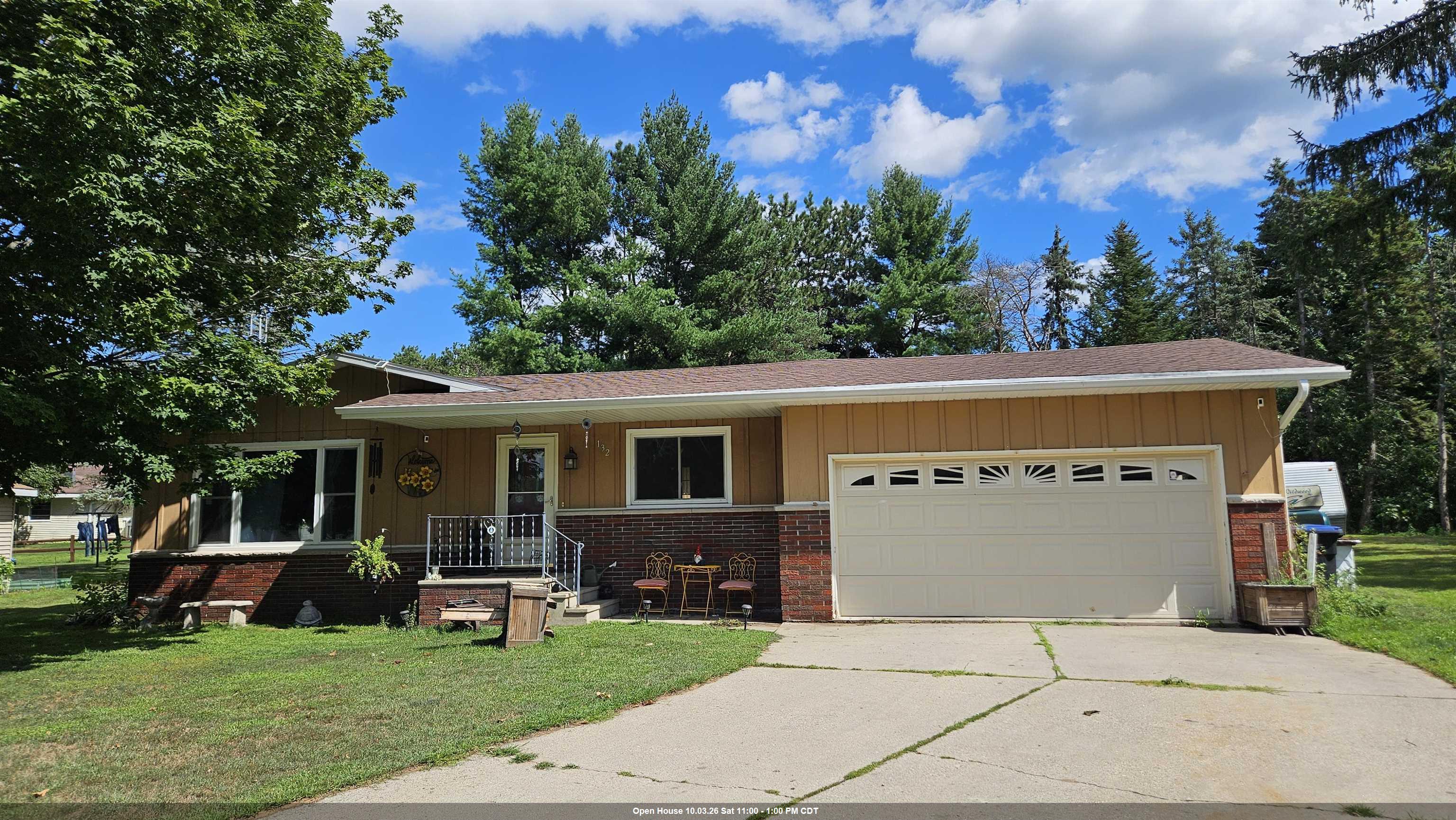 132 School Court Property Photo 1