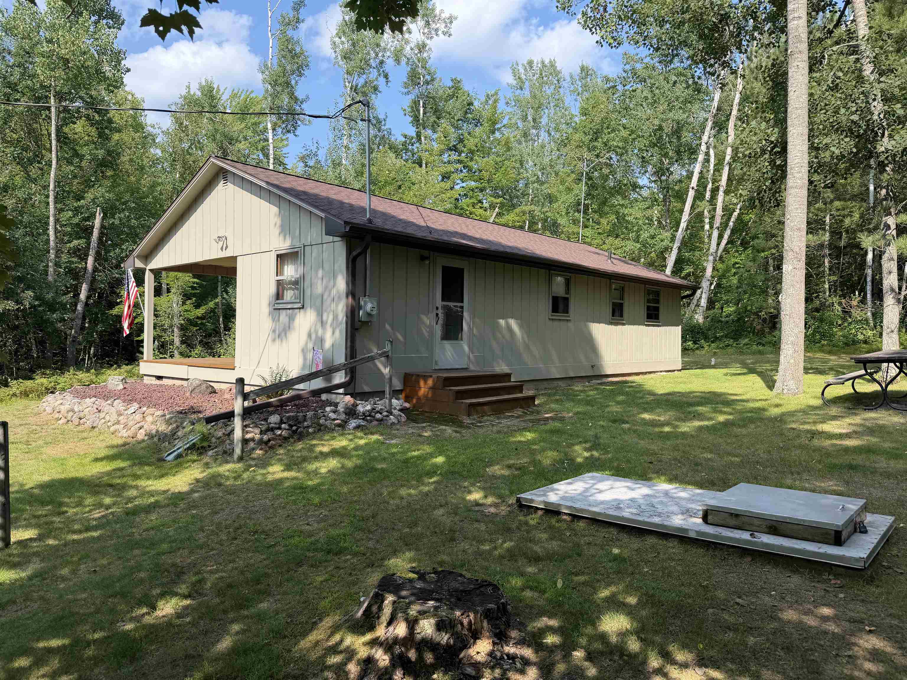 17151 Archibald Lake Road Property Photo 1