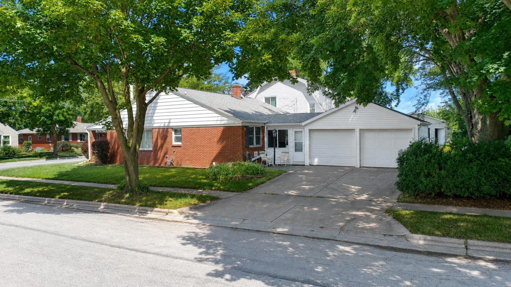 349 Abrams Street Property Photo 1