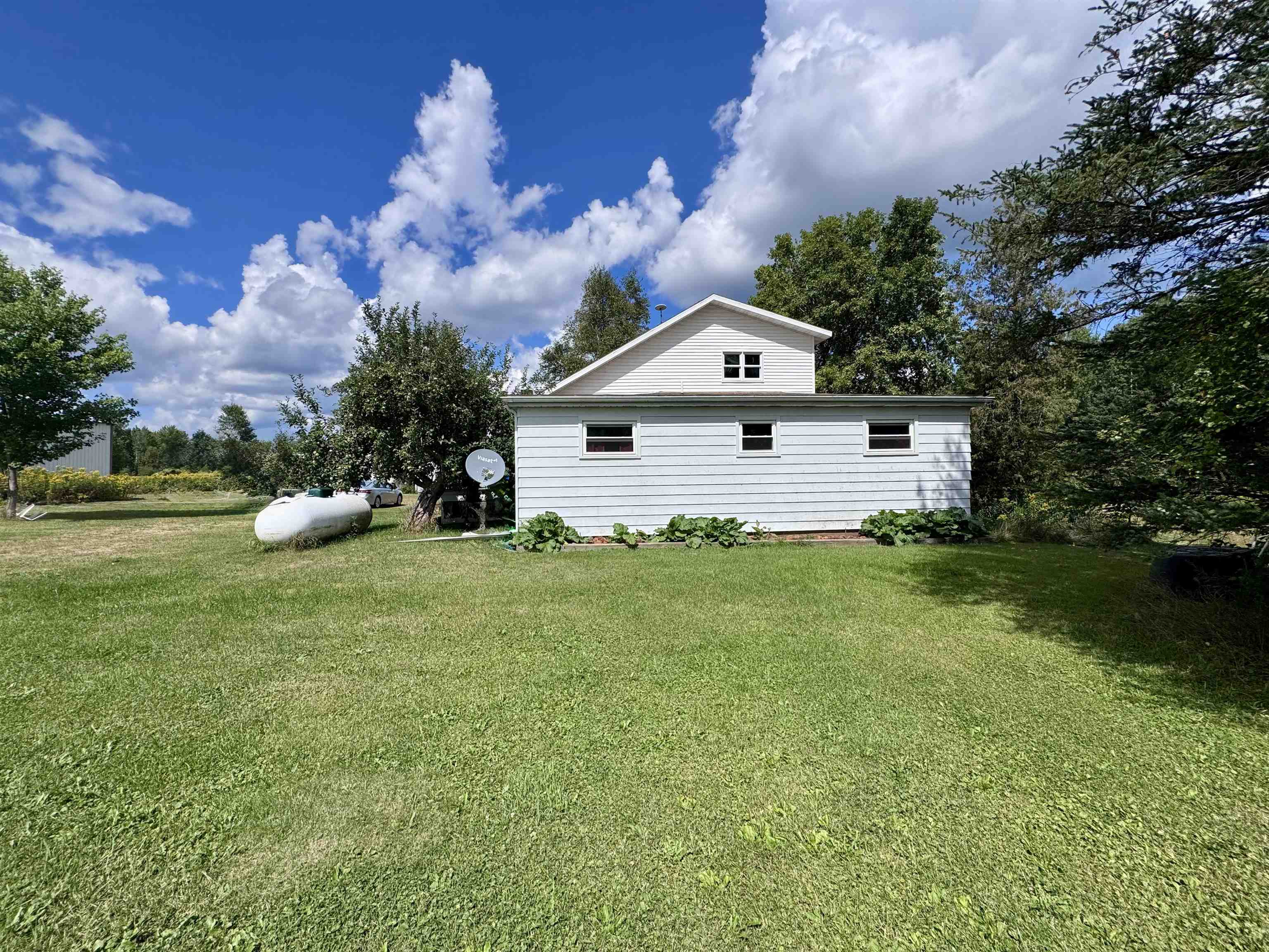 N6337 County Rd E Property Photo 1