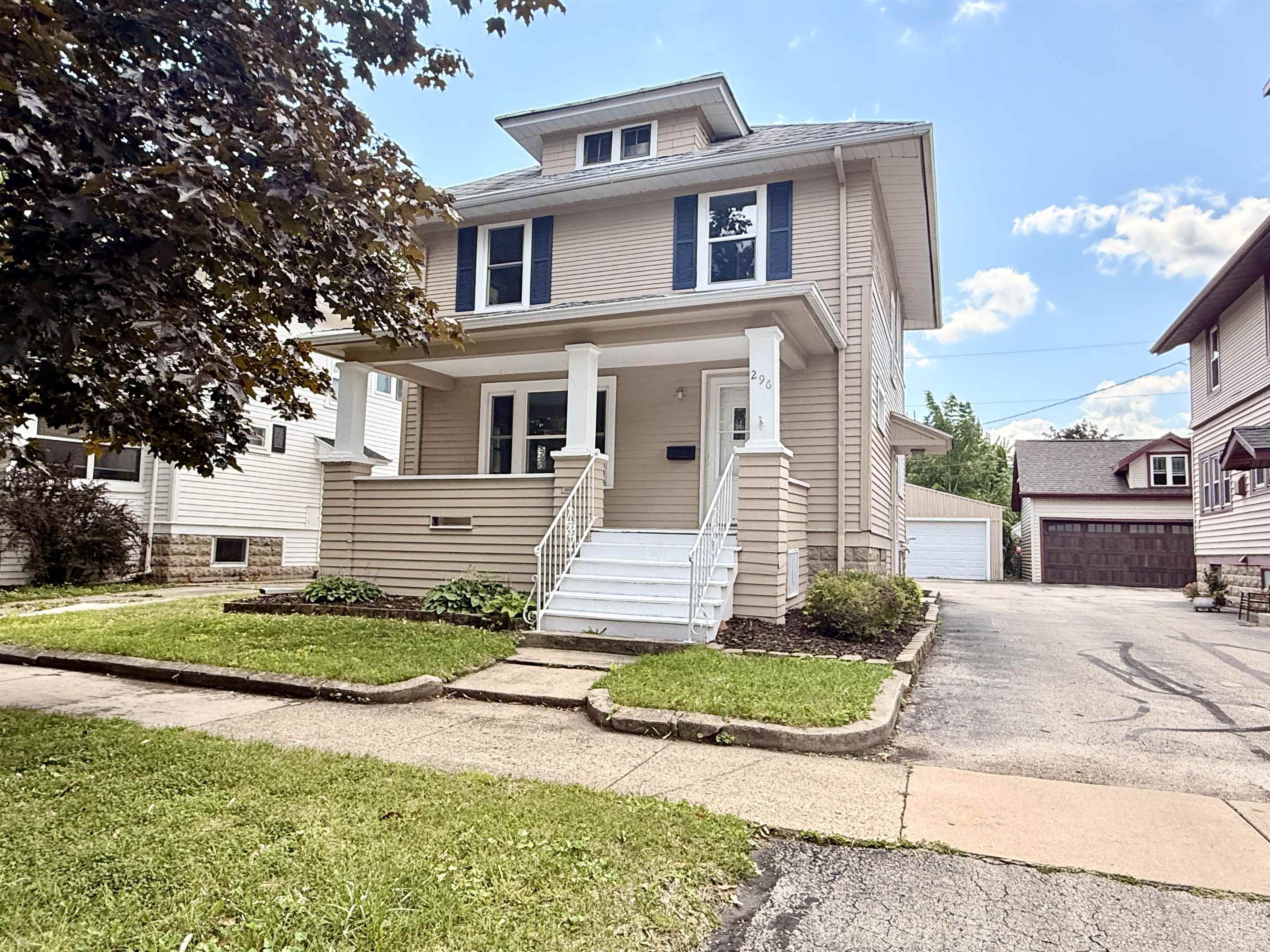296 5TH Street