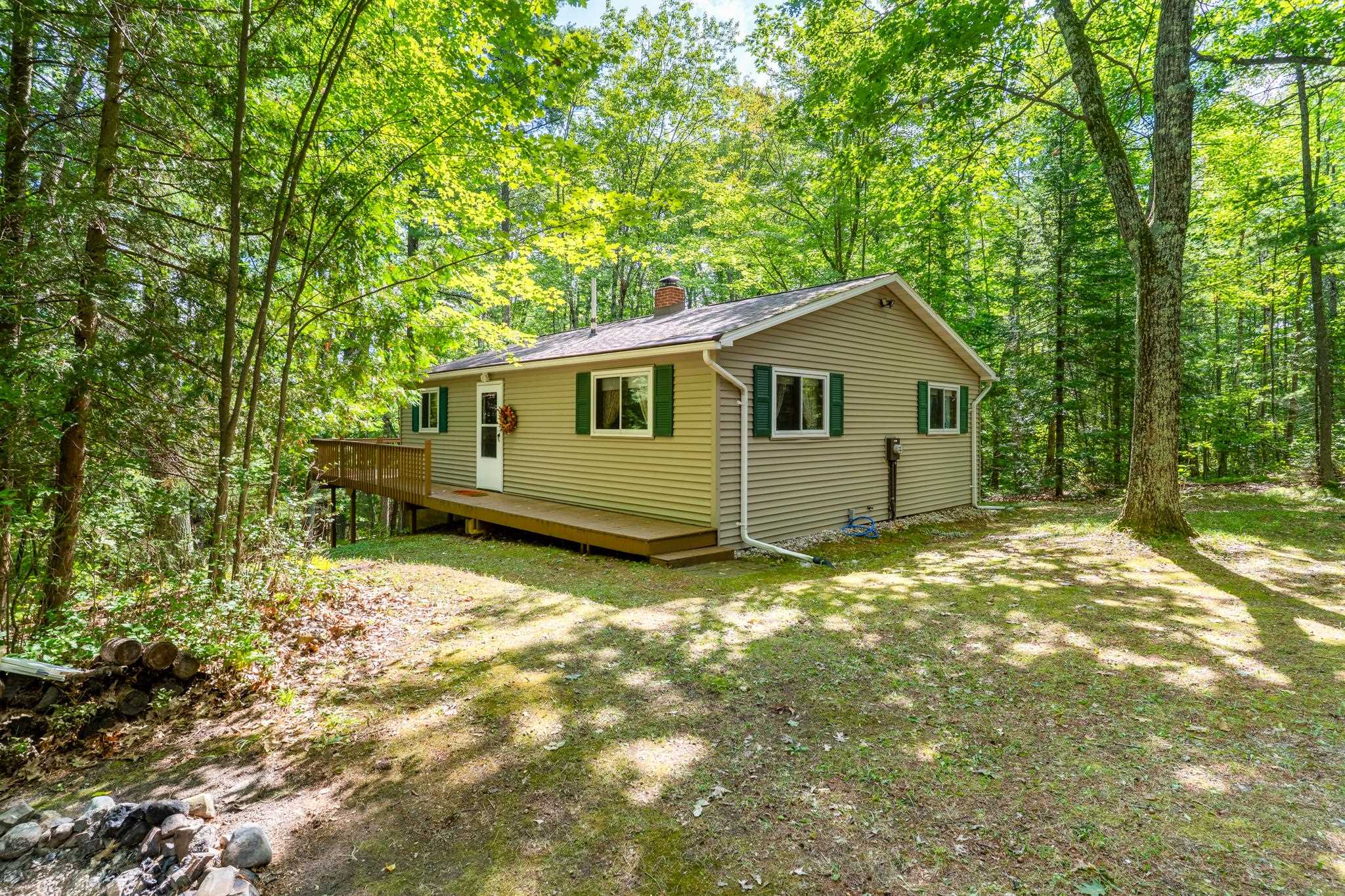 W9620 Us Highway 8 Property Photo 1
