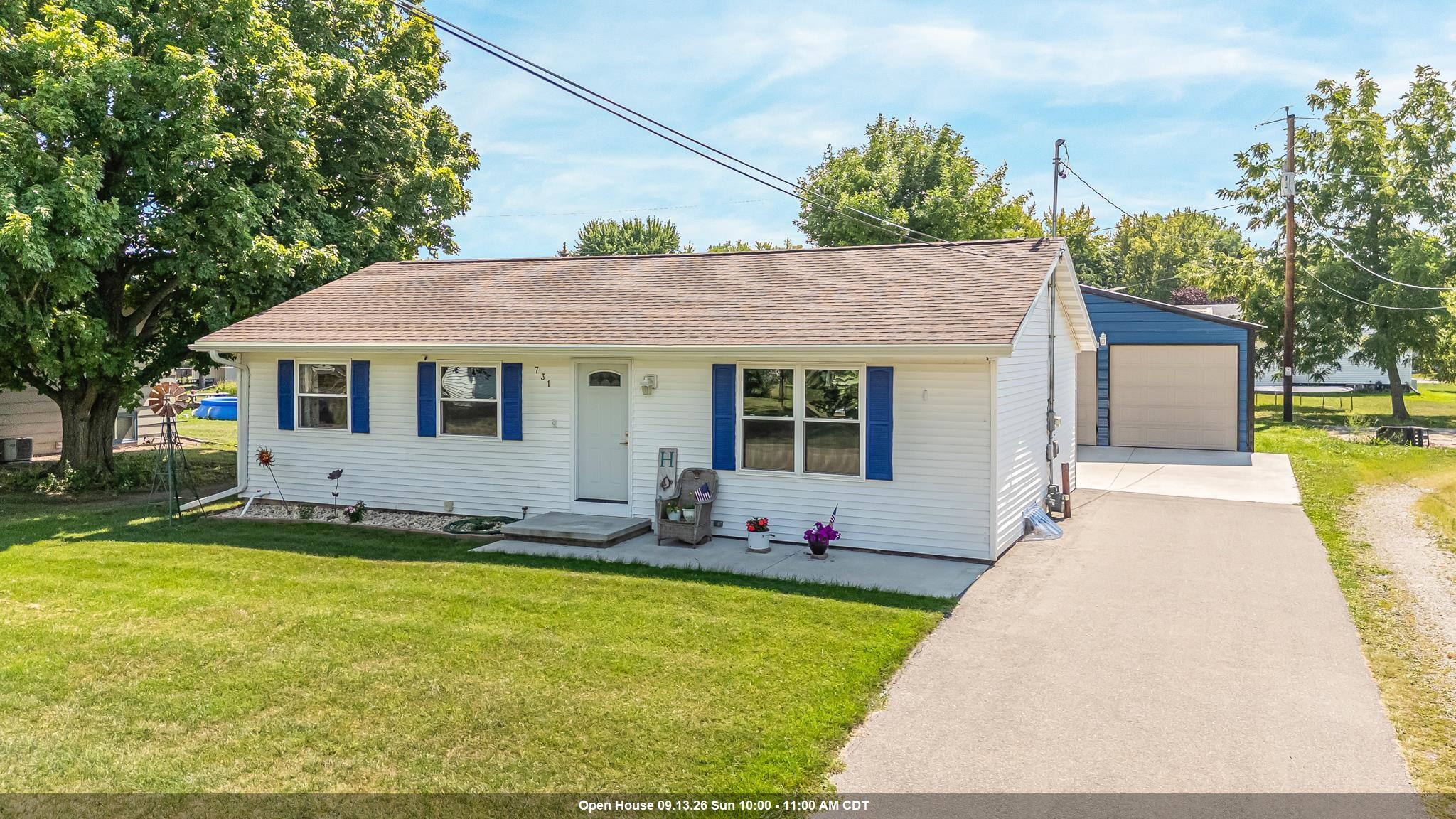 731 Pine Street Property Photo 1