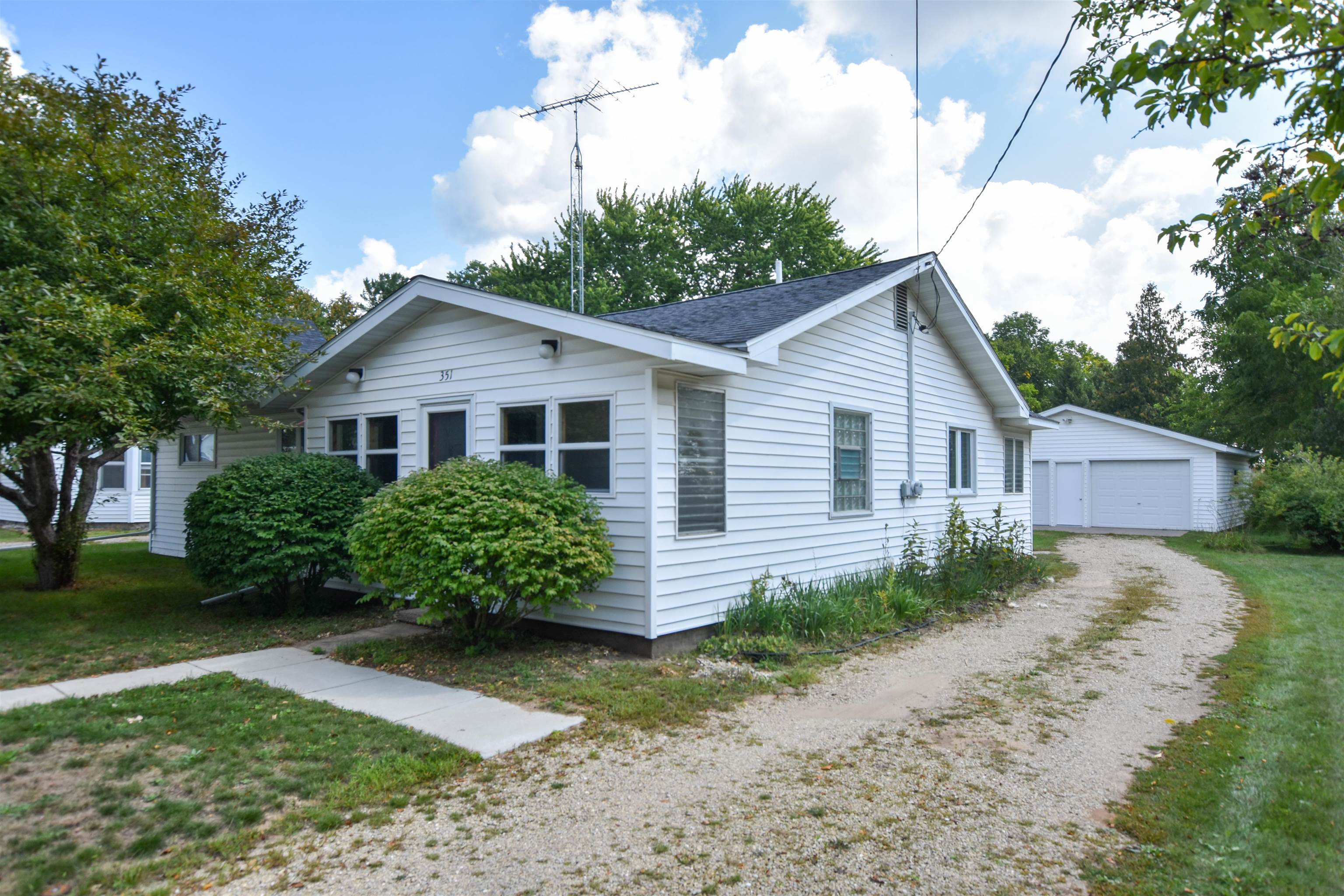351 S Waupaca Street Property Photo 1