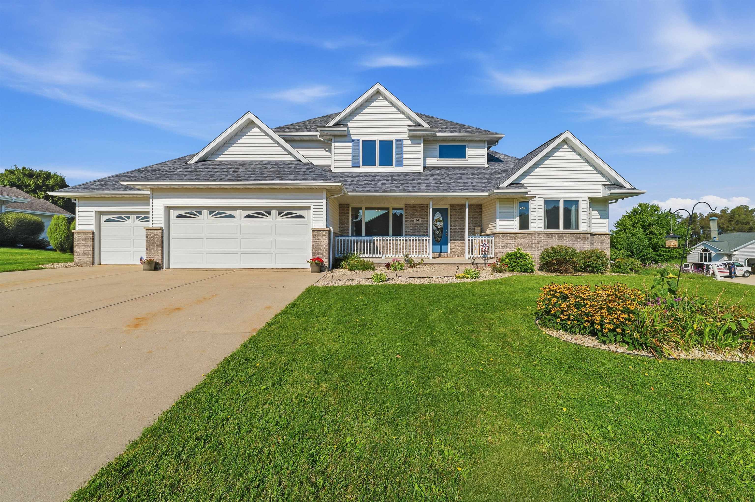 1141 Garden Street Property Photo 1