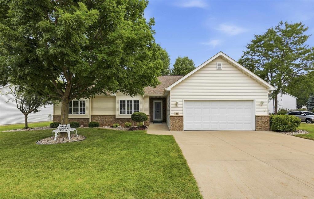 89 Penbrook Circle Property Photo 1