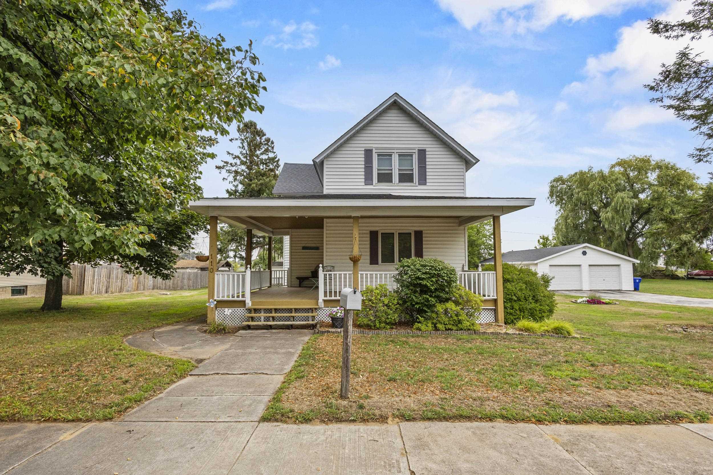 110 S Cranberry Avenue Property Photo 1