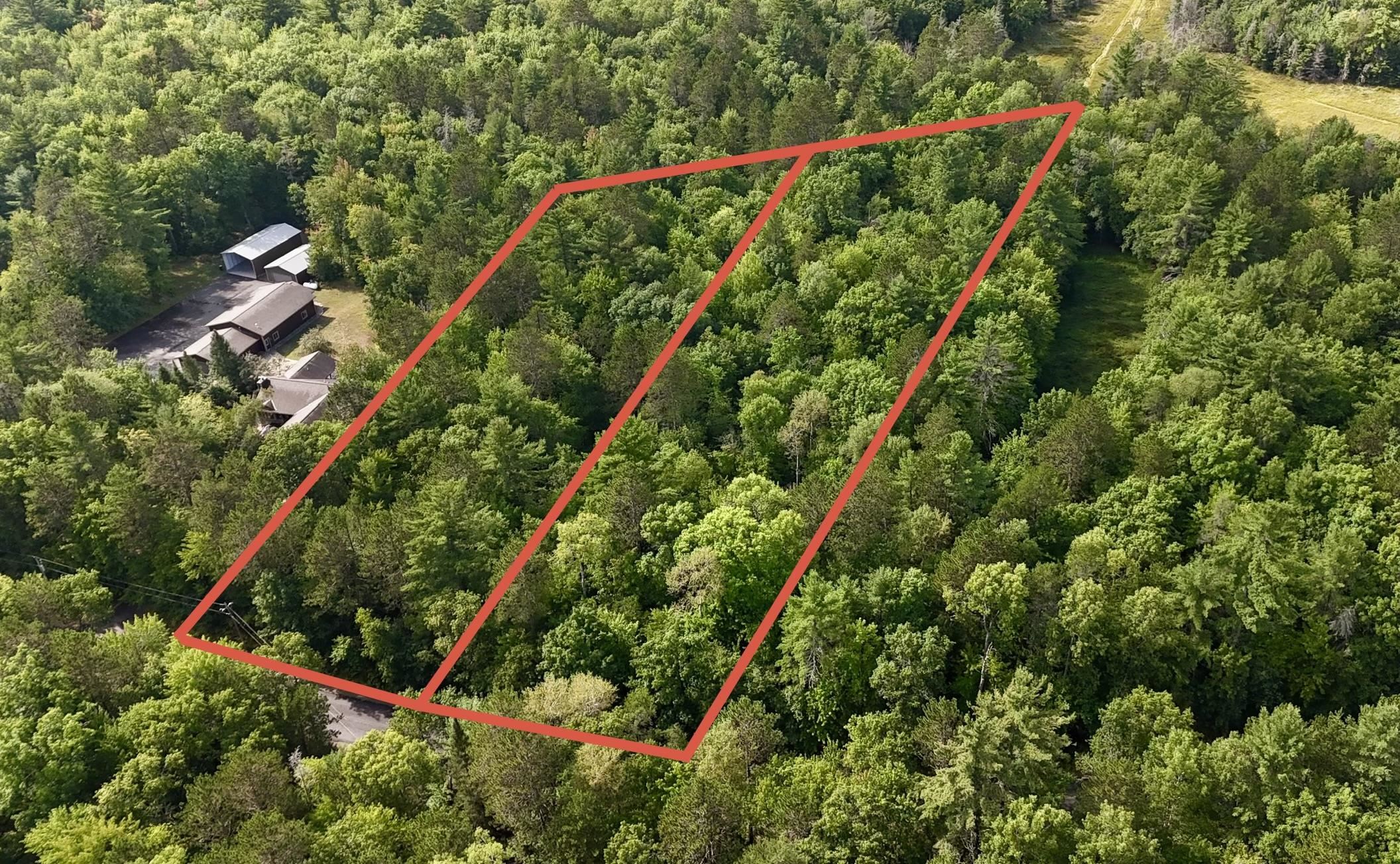 Silver Shores Lane Property Photo 1