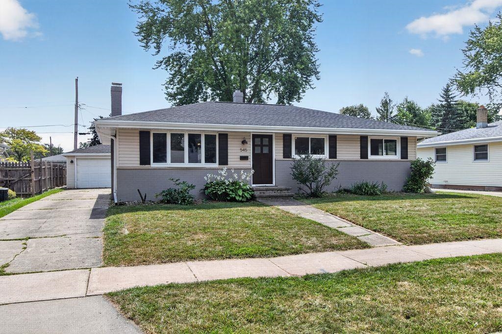 545 E COOLIDGE Avenue