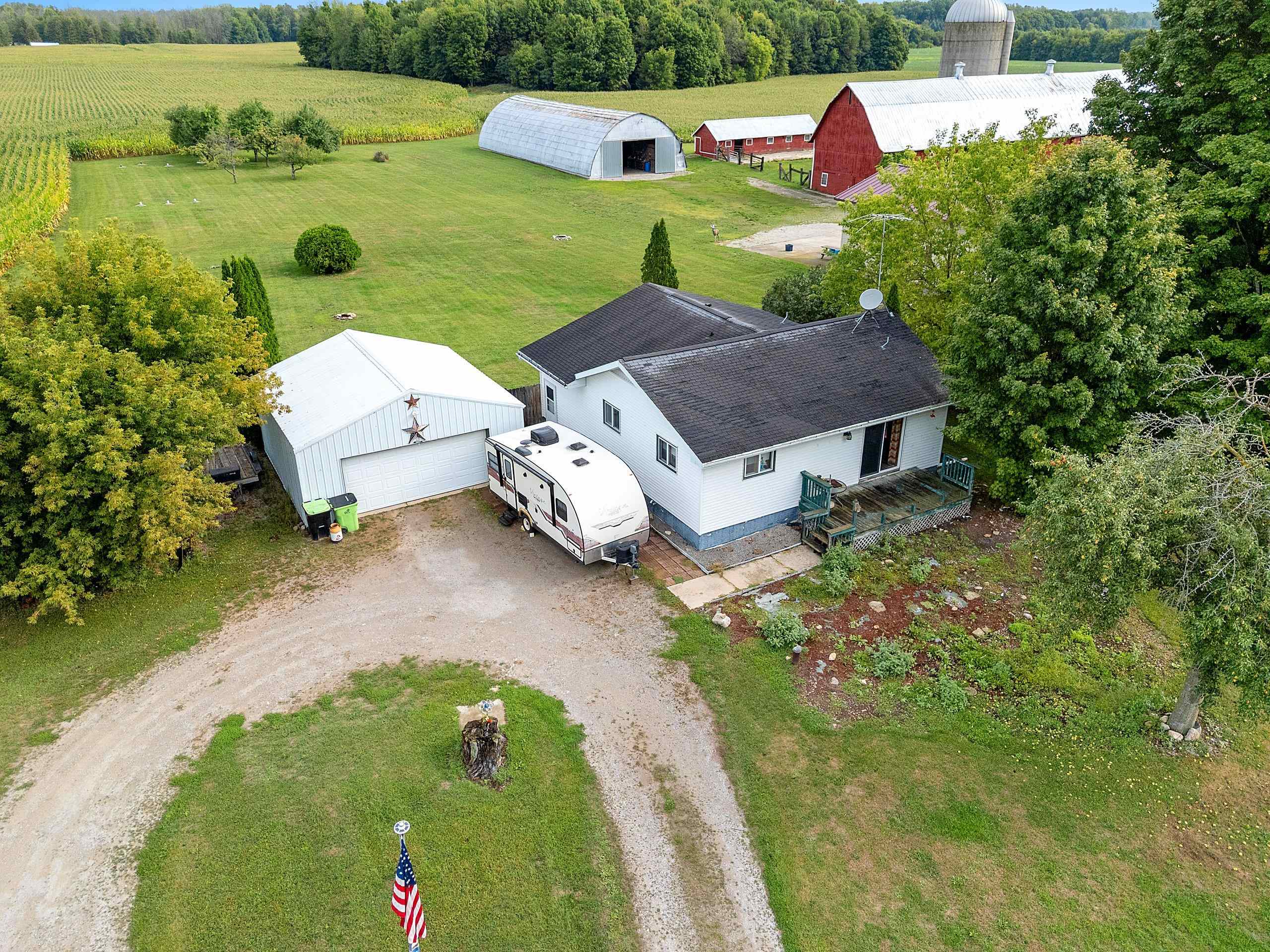 W5950 County Road Ww Property Photo 1