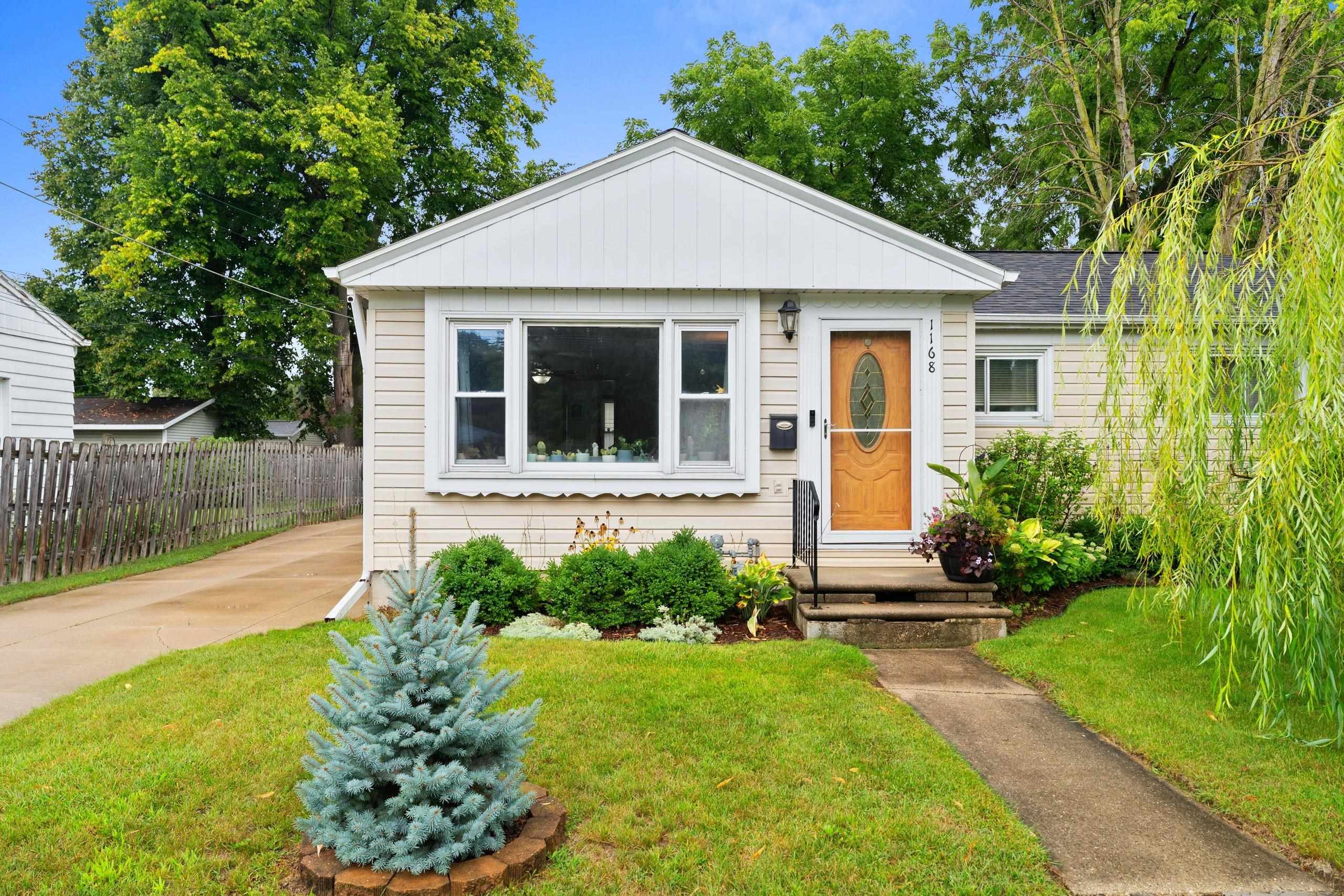 1168 9th Street Property Photo 1