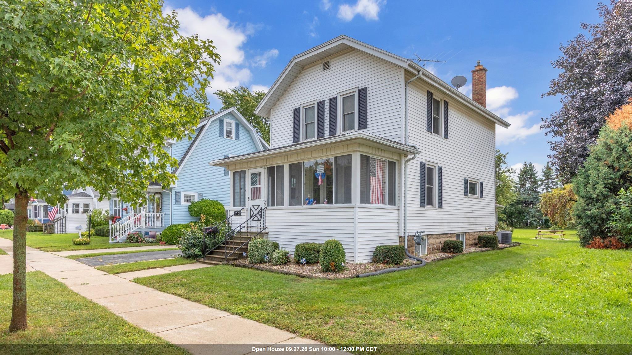172 7th Street Property Photo 1