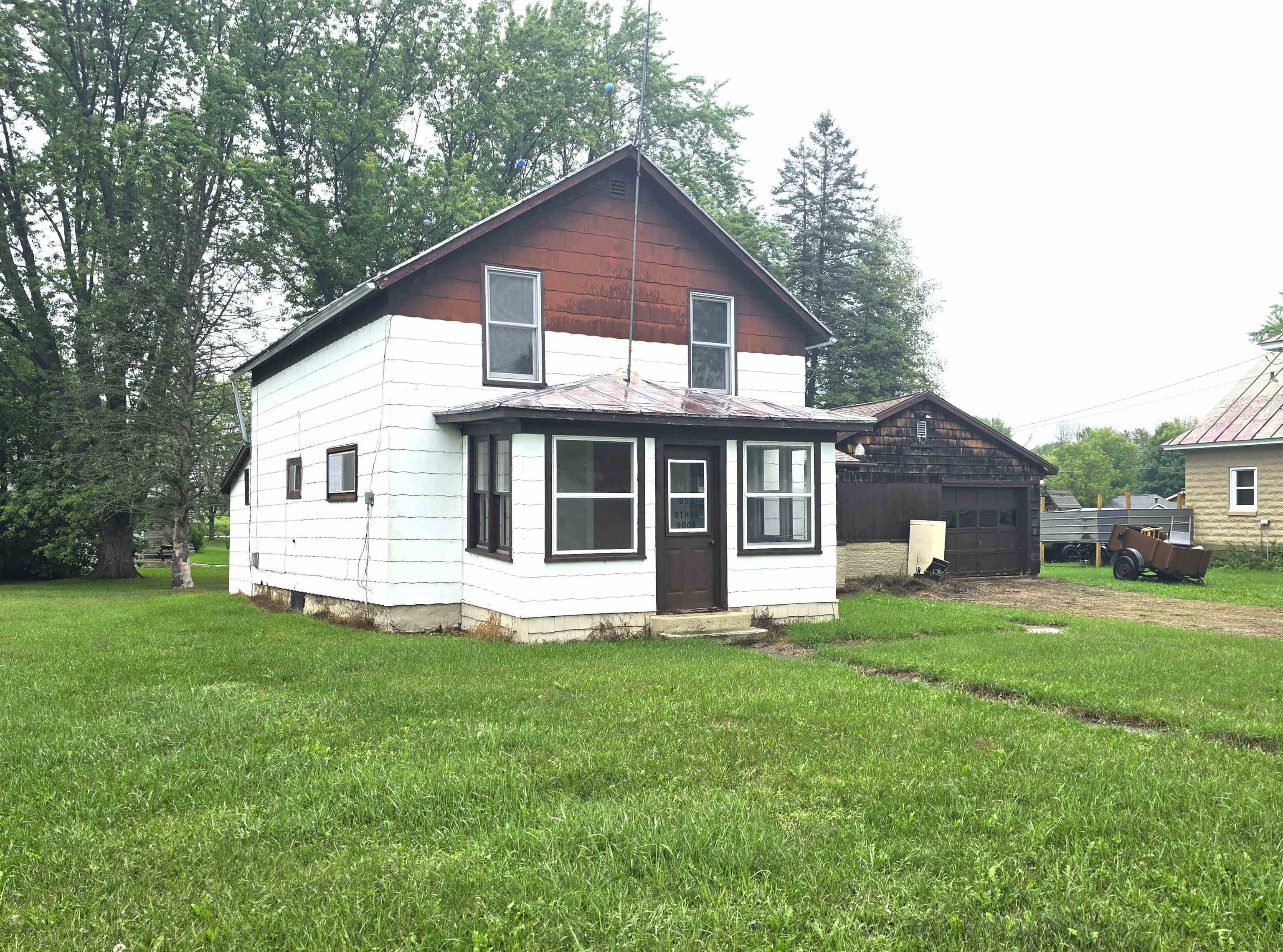 528 W Main Street Property Photo 1