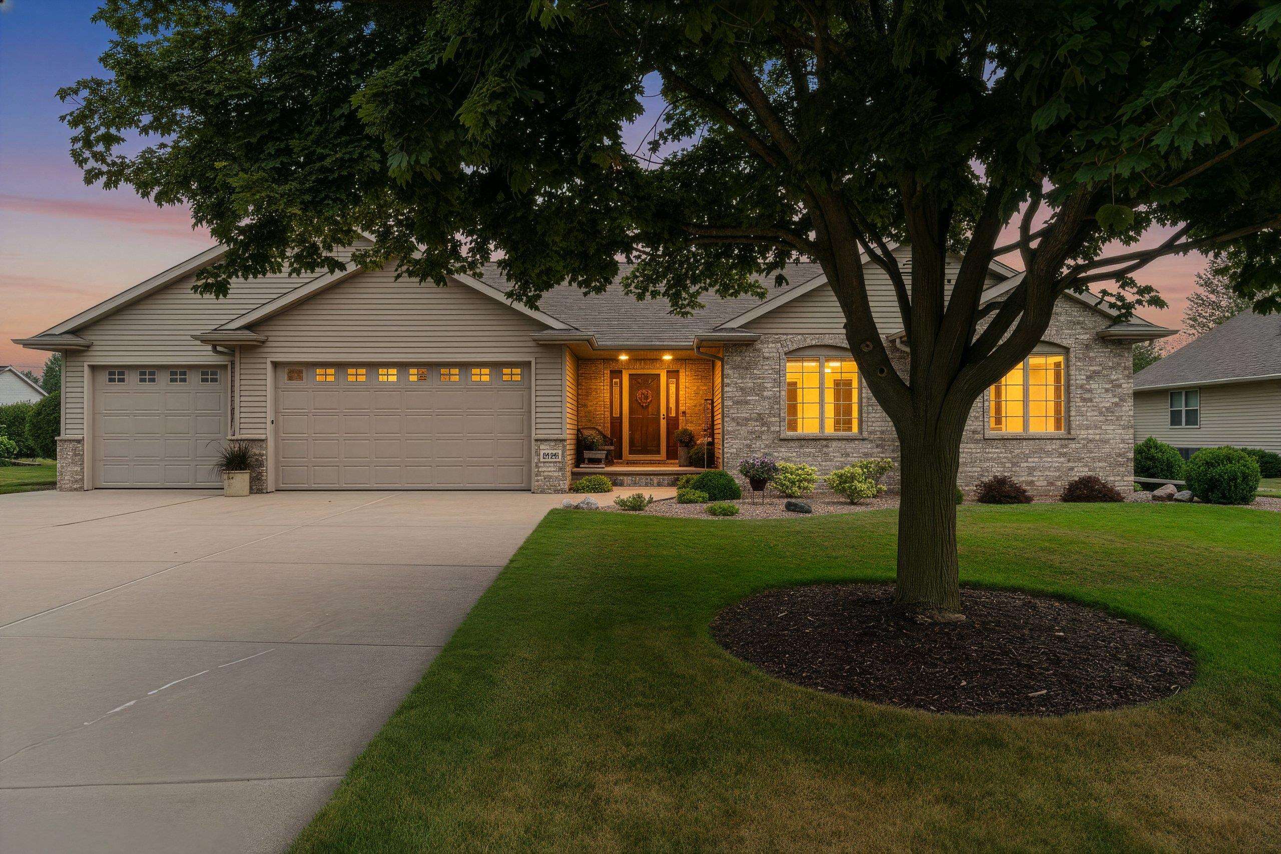 1038 Hoks Ridge Lane Property Photo 1