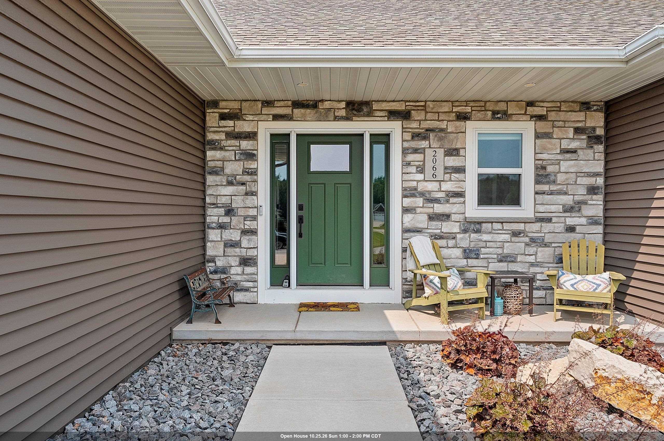 2066 FESCUE Way
